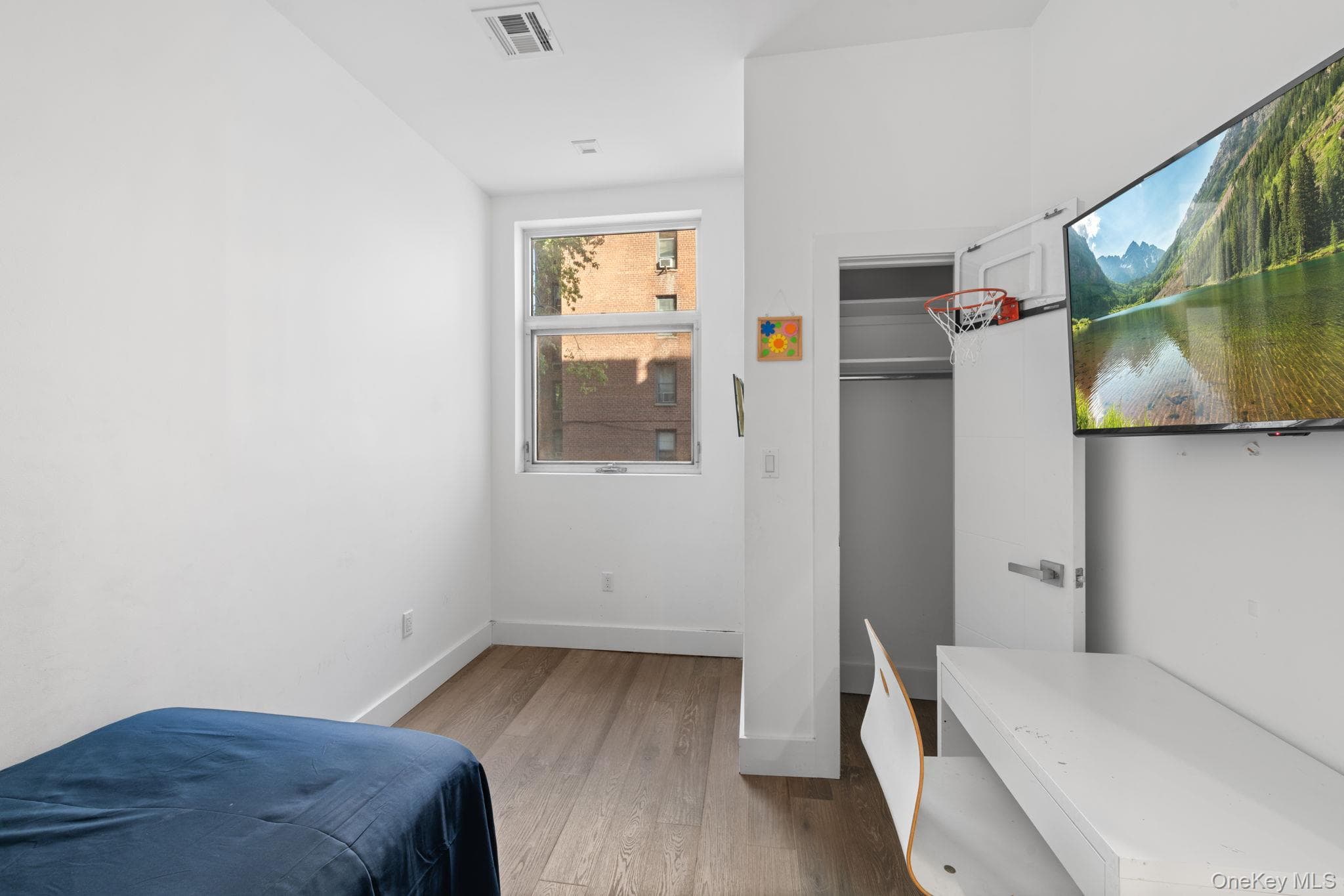 1769 E 13th Street Unit: 2B thumbnail 8