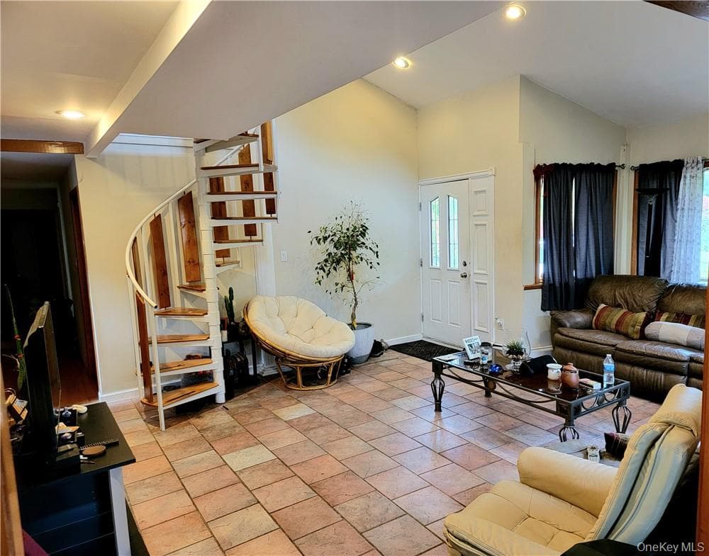 3255 Chelsey Street thumbnail 5