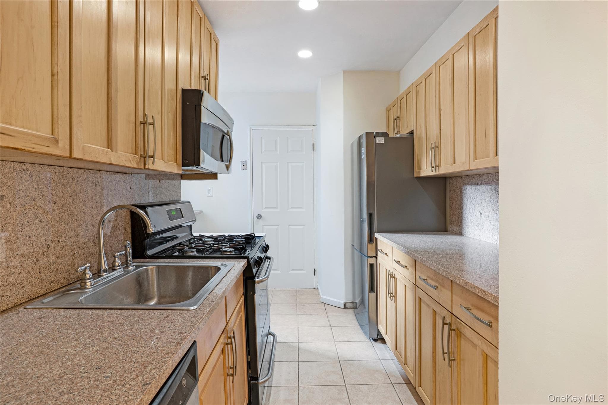 72-10 112th Street Unit: 5B thumbnail 4