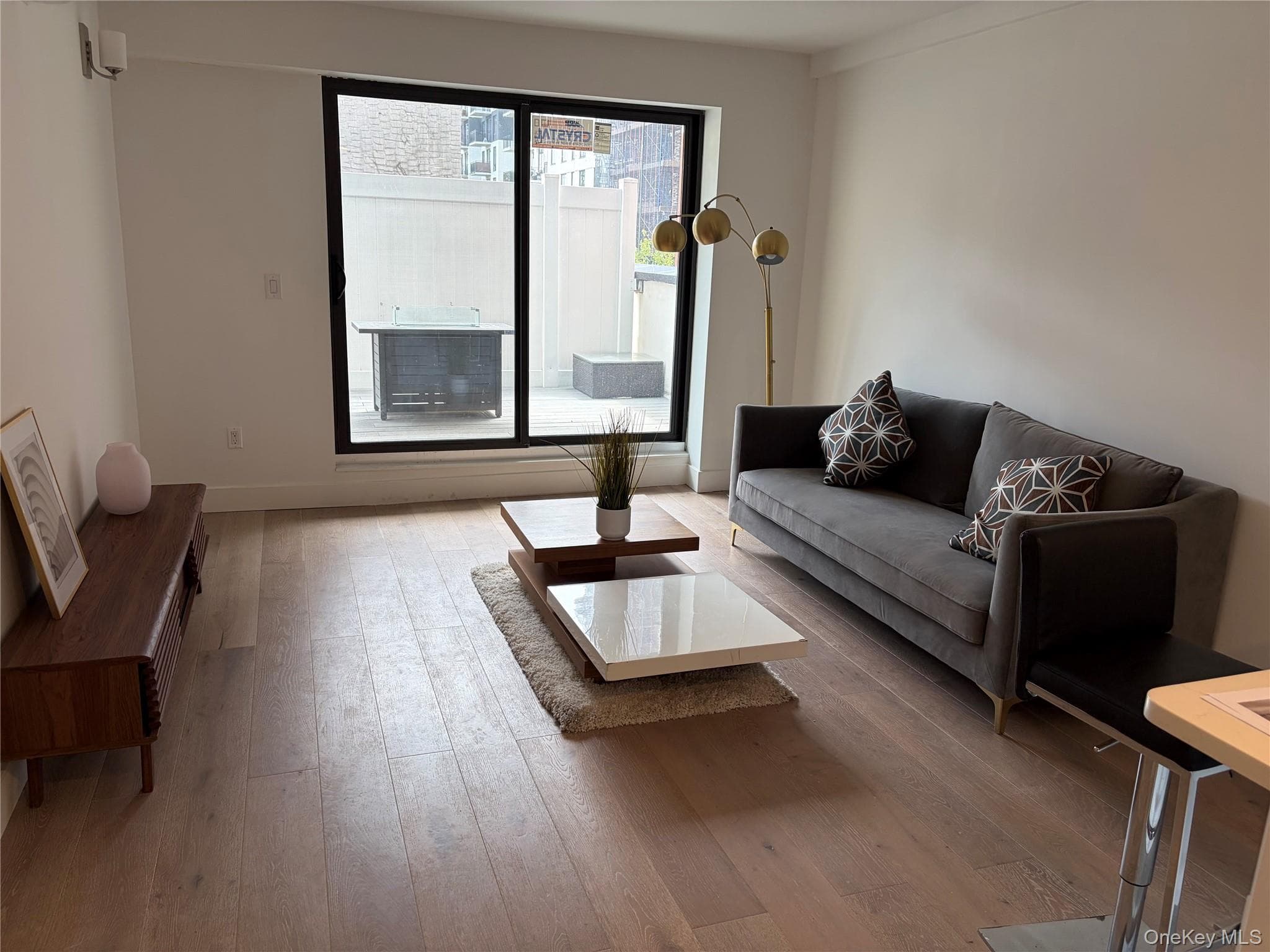 52-16 Roosevelt Avenue Unit: 2C thumbnail 2