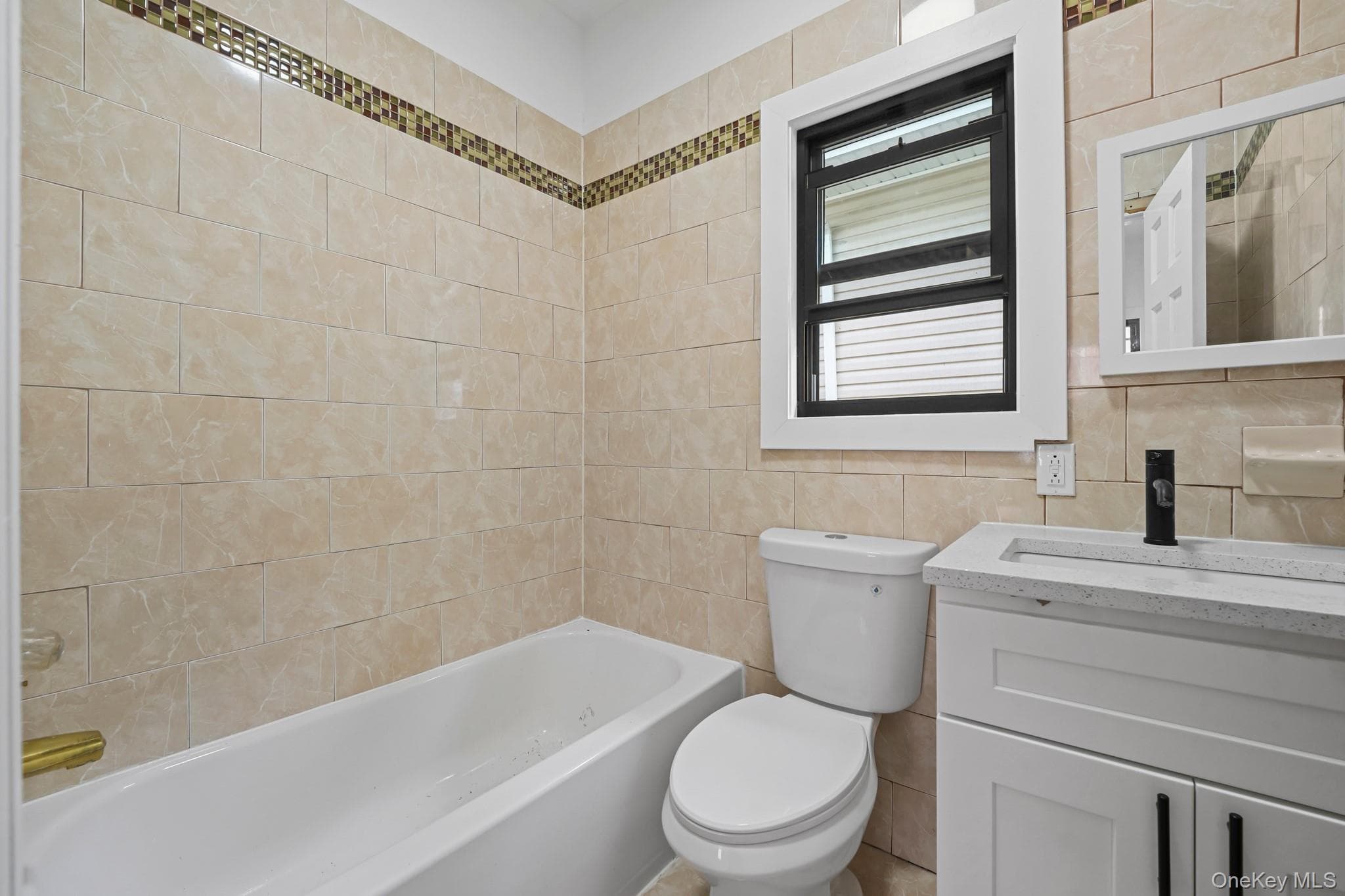 338 Thieriot Avenue thumbnail 6
