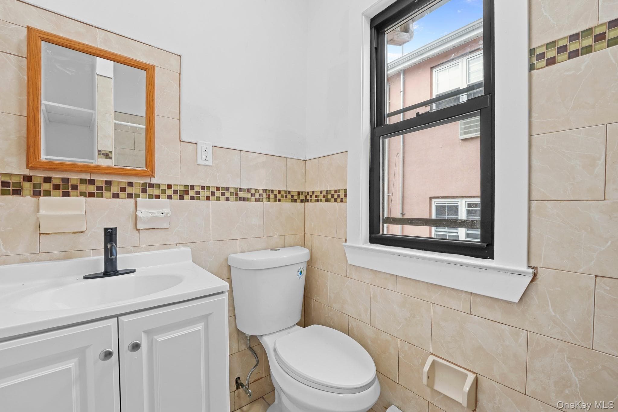 338 Thieriot Avenue thumbnail 7