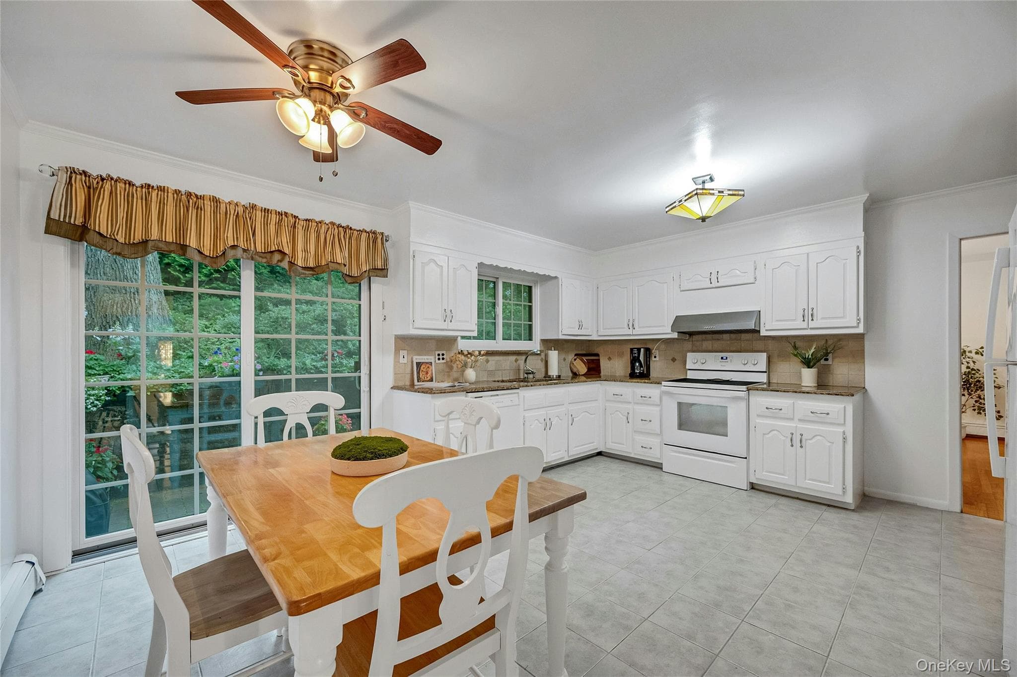 44 Hillside Lane thumbnail 9