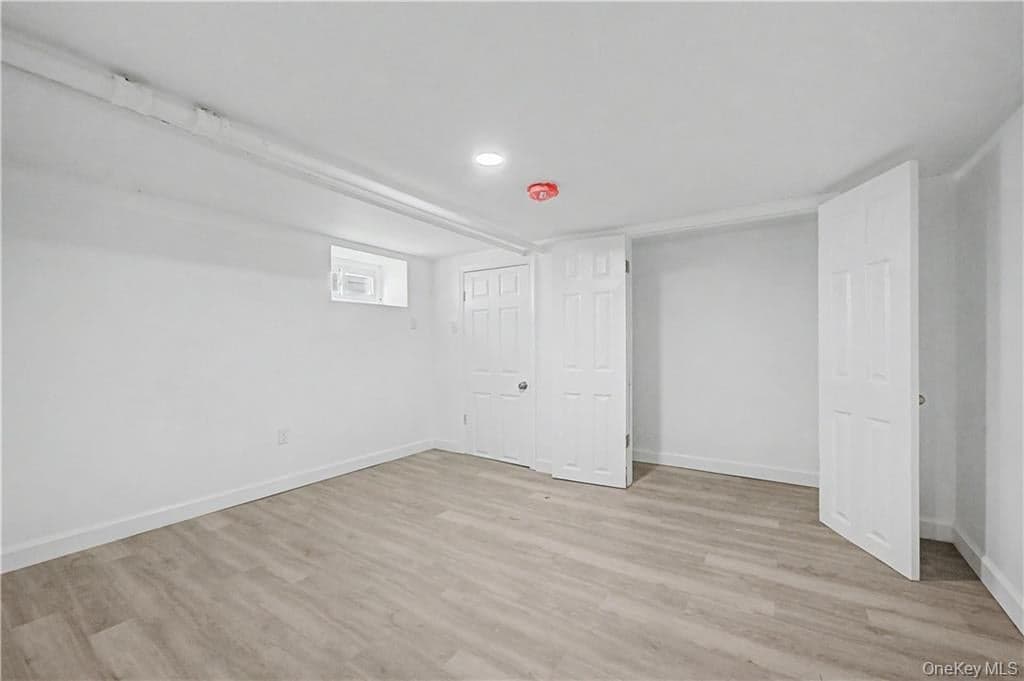 145-37 179th Street thumbnail 40