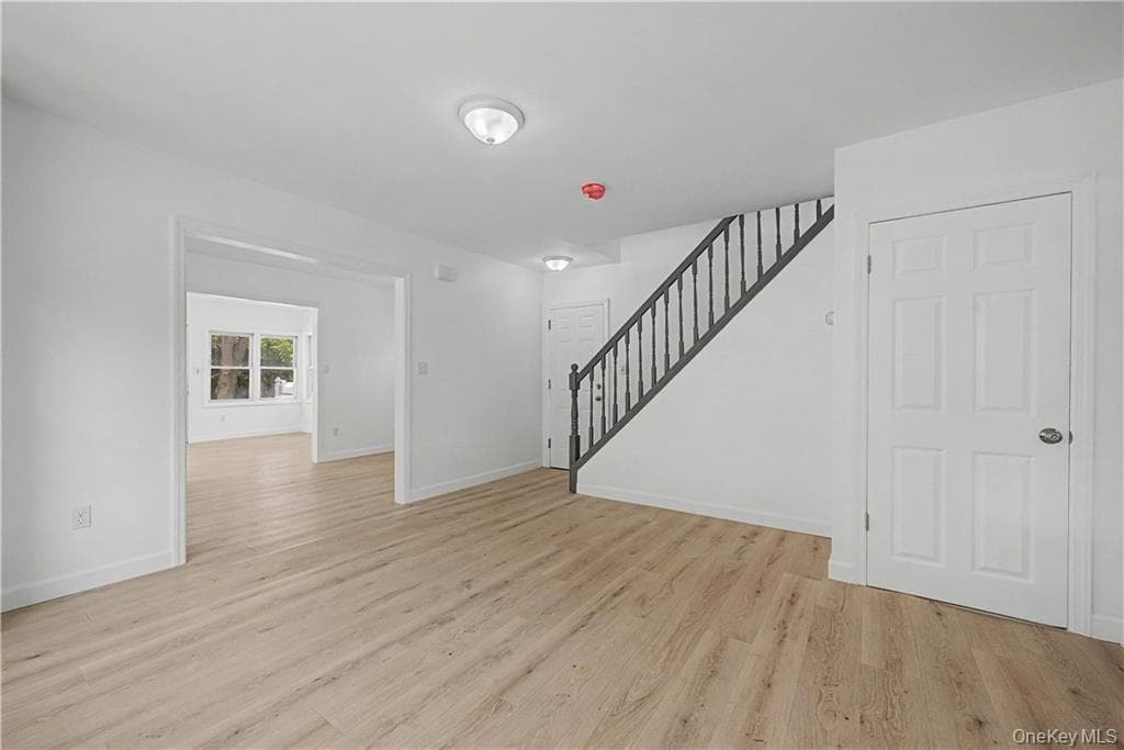 145-37 179th Street thumbnail 17