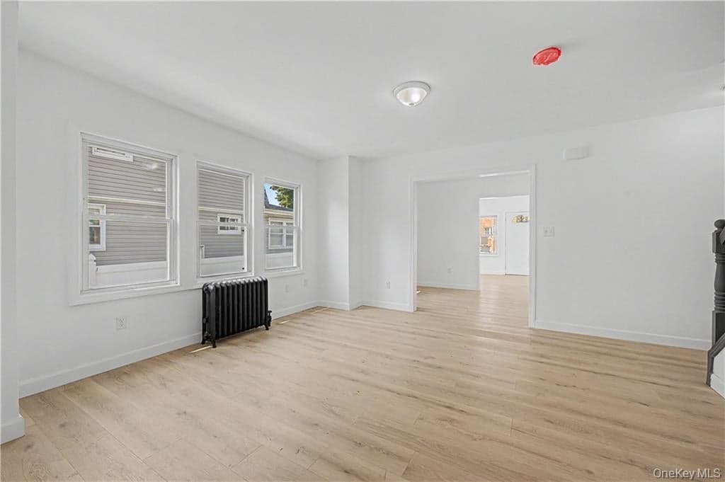 145-37 179th Street thumbnail 15