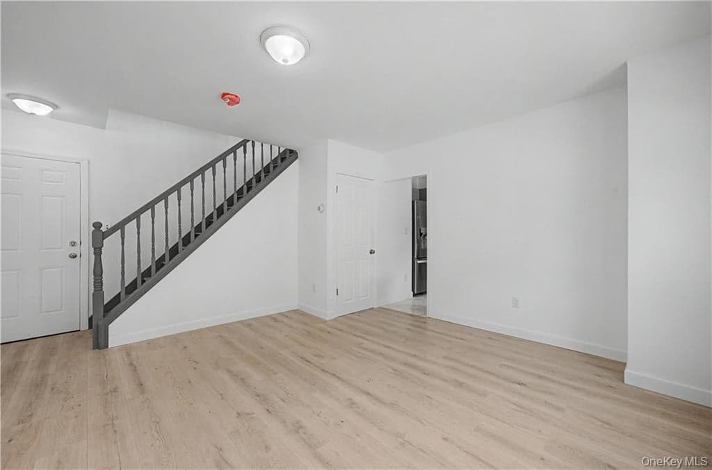 145-37 179th Street thumbnail 19