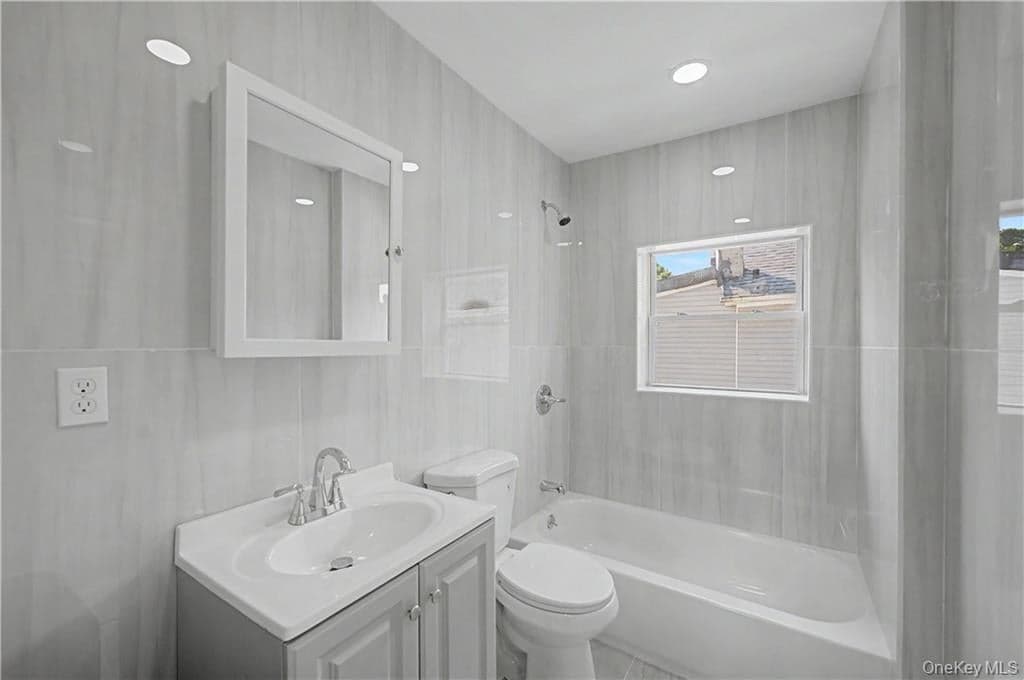 145-37 179th Street thumbnail 27