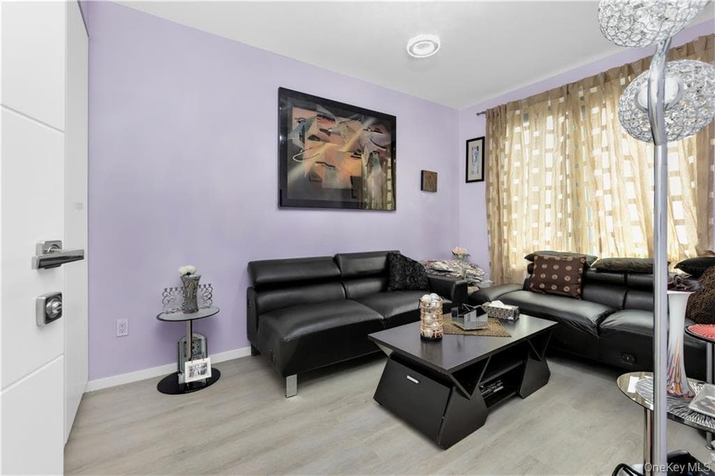 15 W End Avenue Unit: 3F thumbnail 5