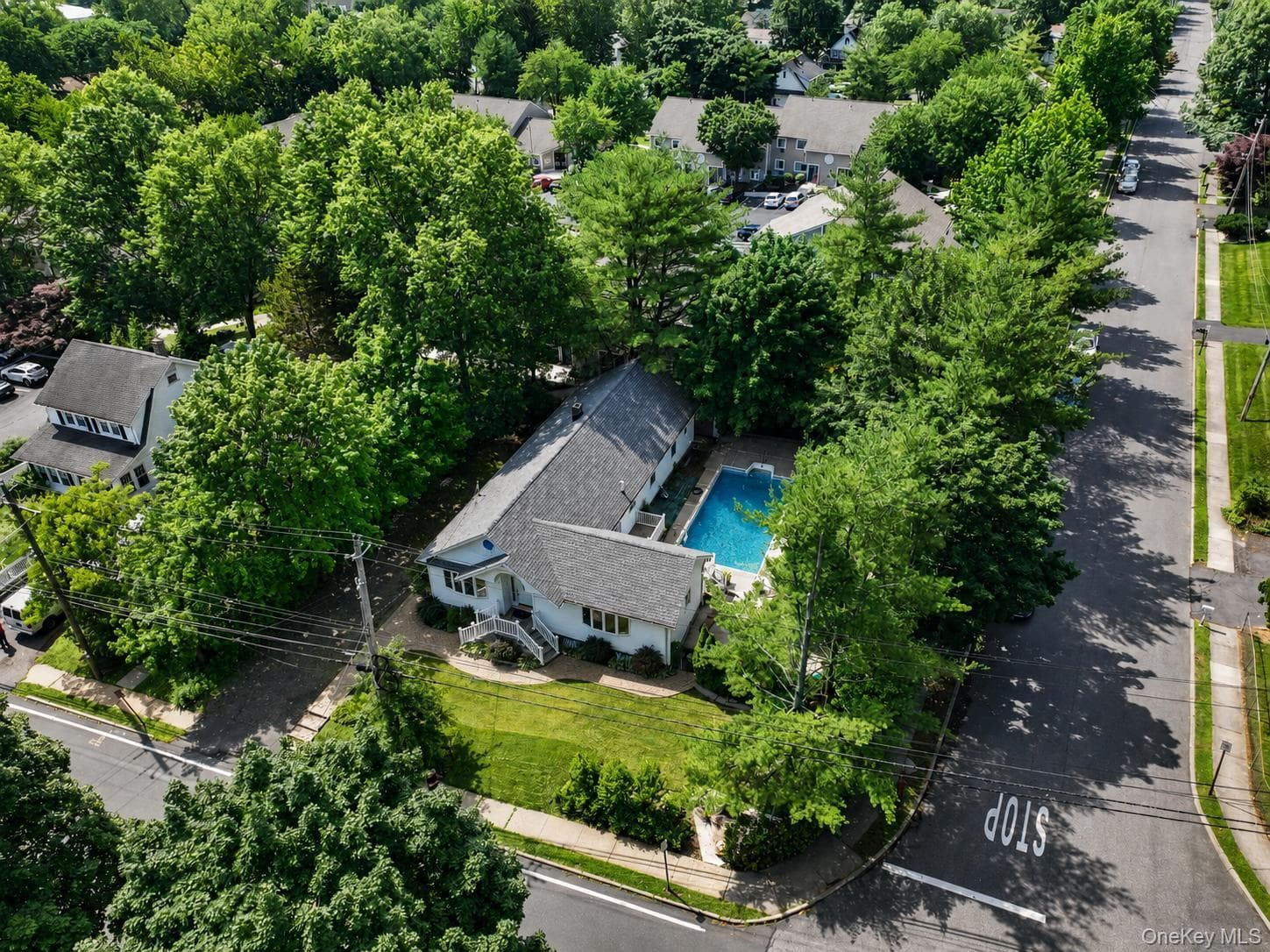 42 Highview Avenue thumbnail 41