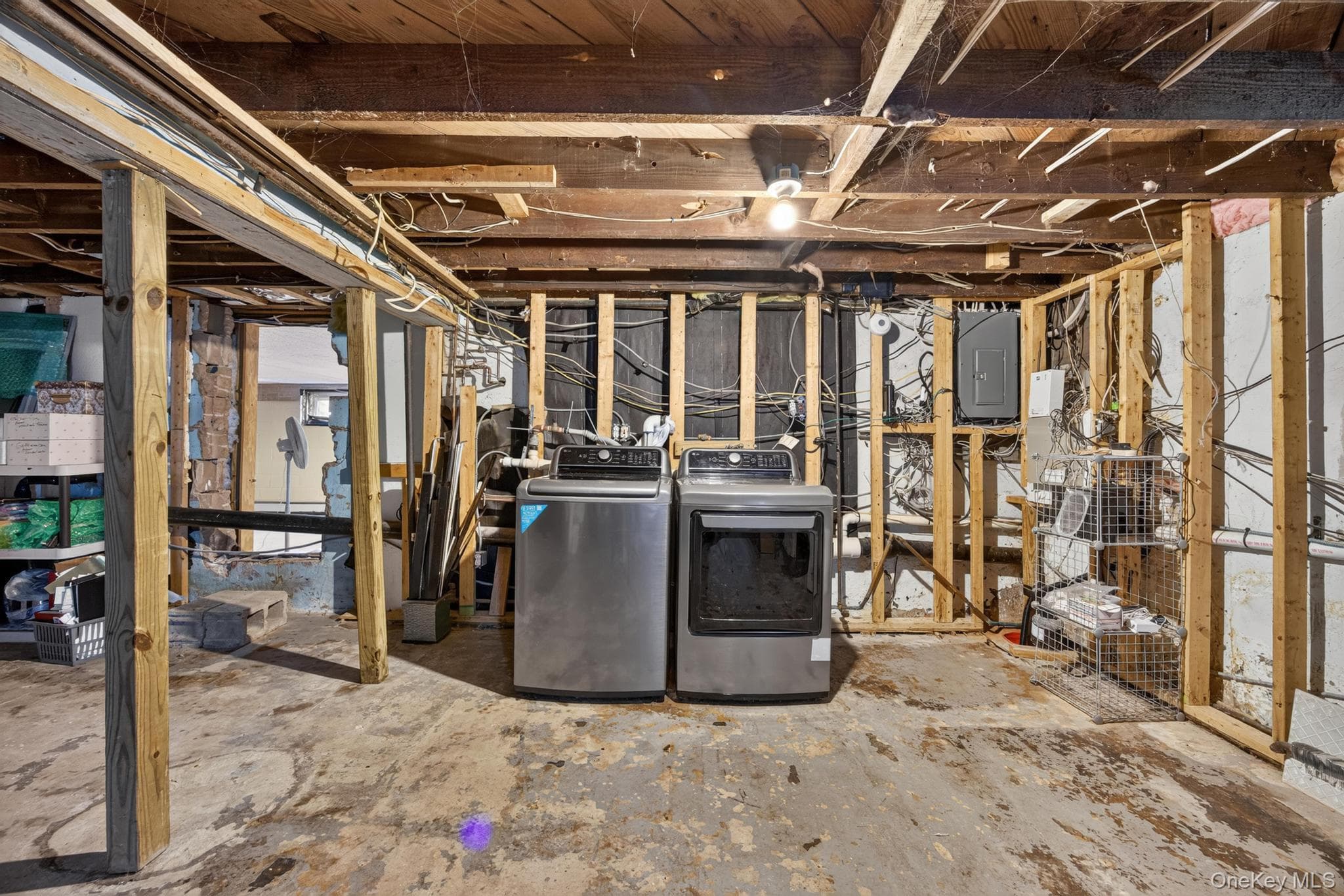 42 Highview Avenue thumbnail 32