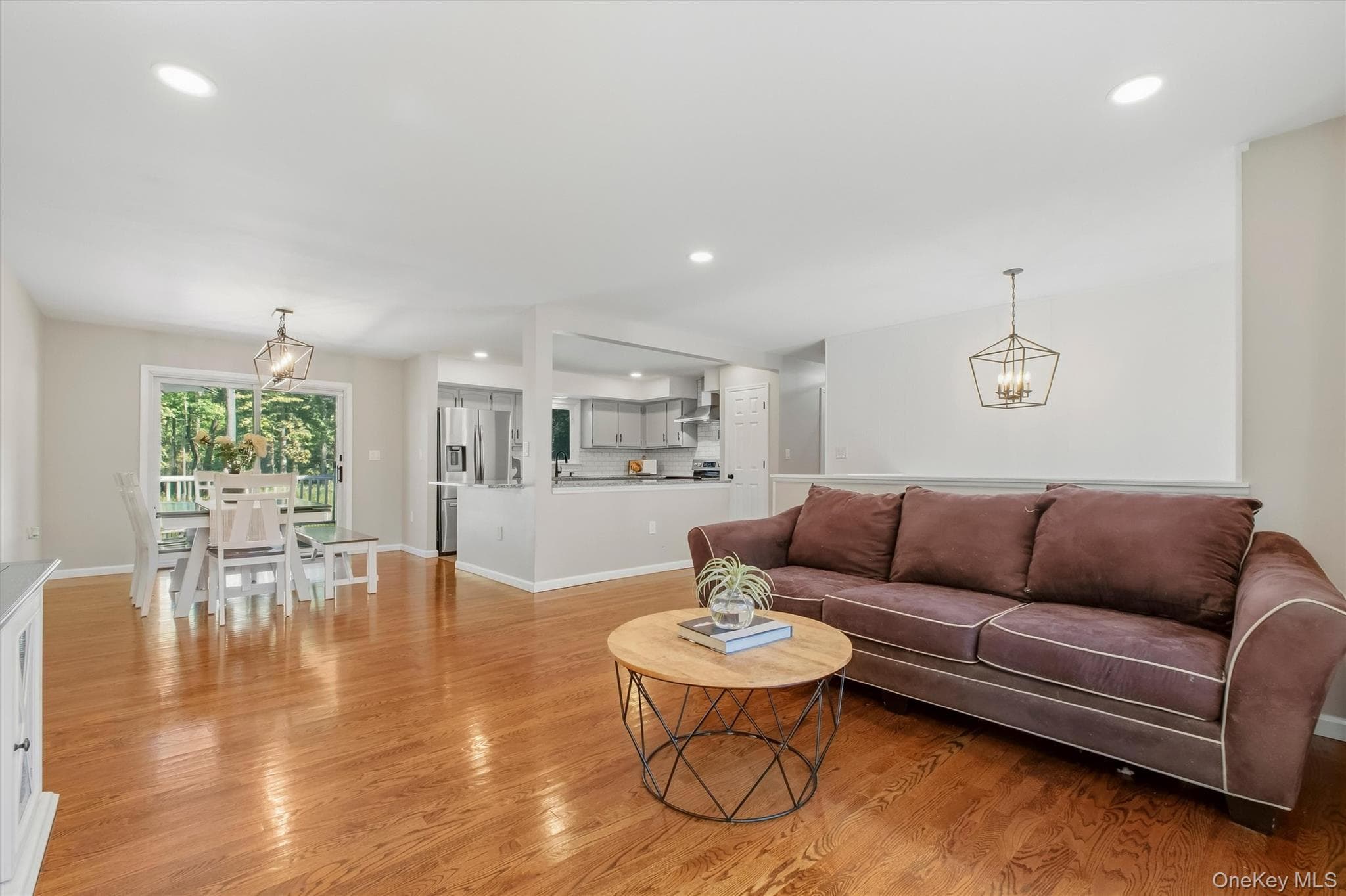 13 Slate Hill Drive thumbnail 9
