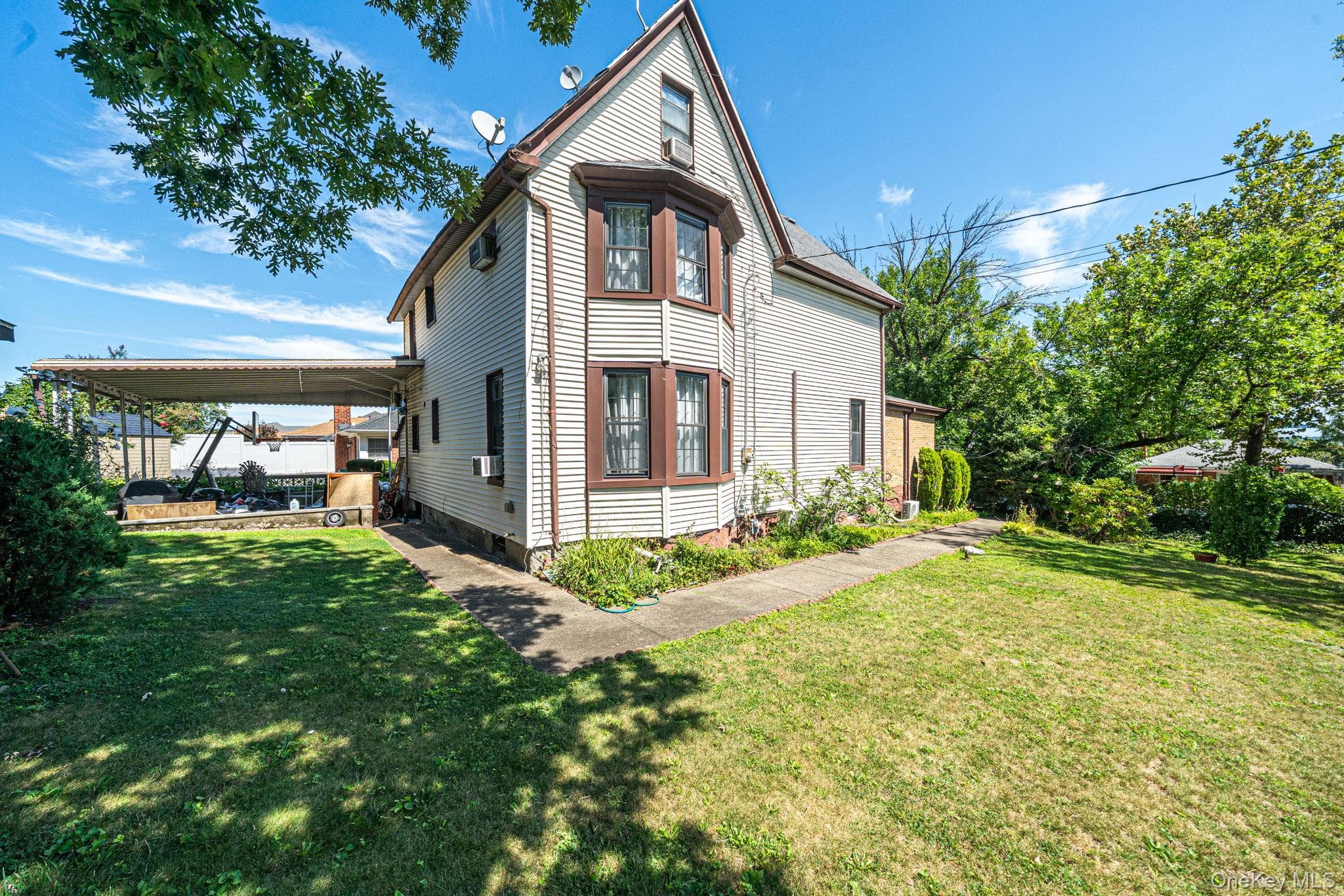646 Clintonville Street thumbnail 28