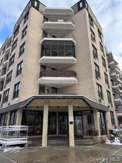 1874 Pelham Parkway Unit: 5C thumbnail 3