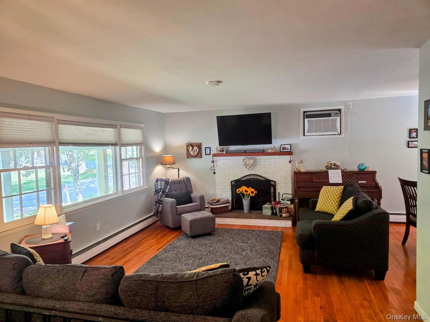 28 Robert Drive thumbnail 5