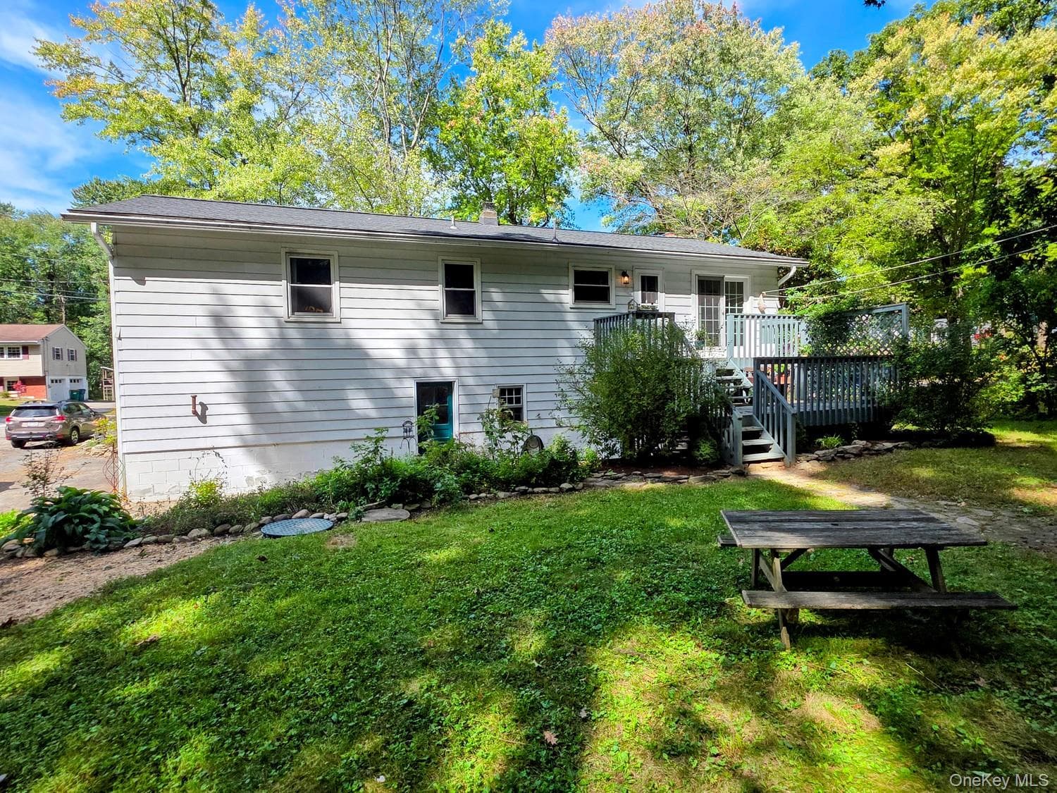 28 Robert Drive thumbnail 43