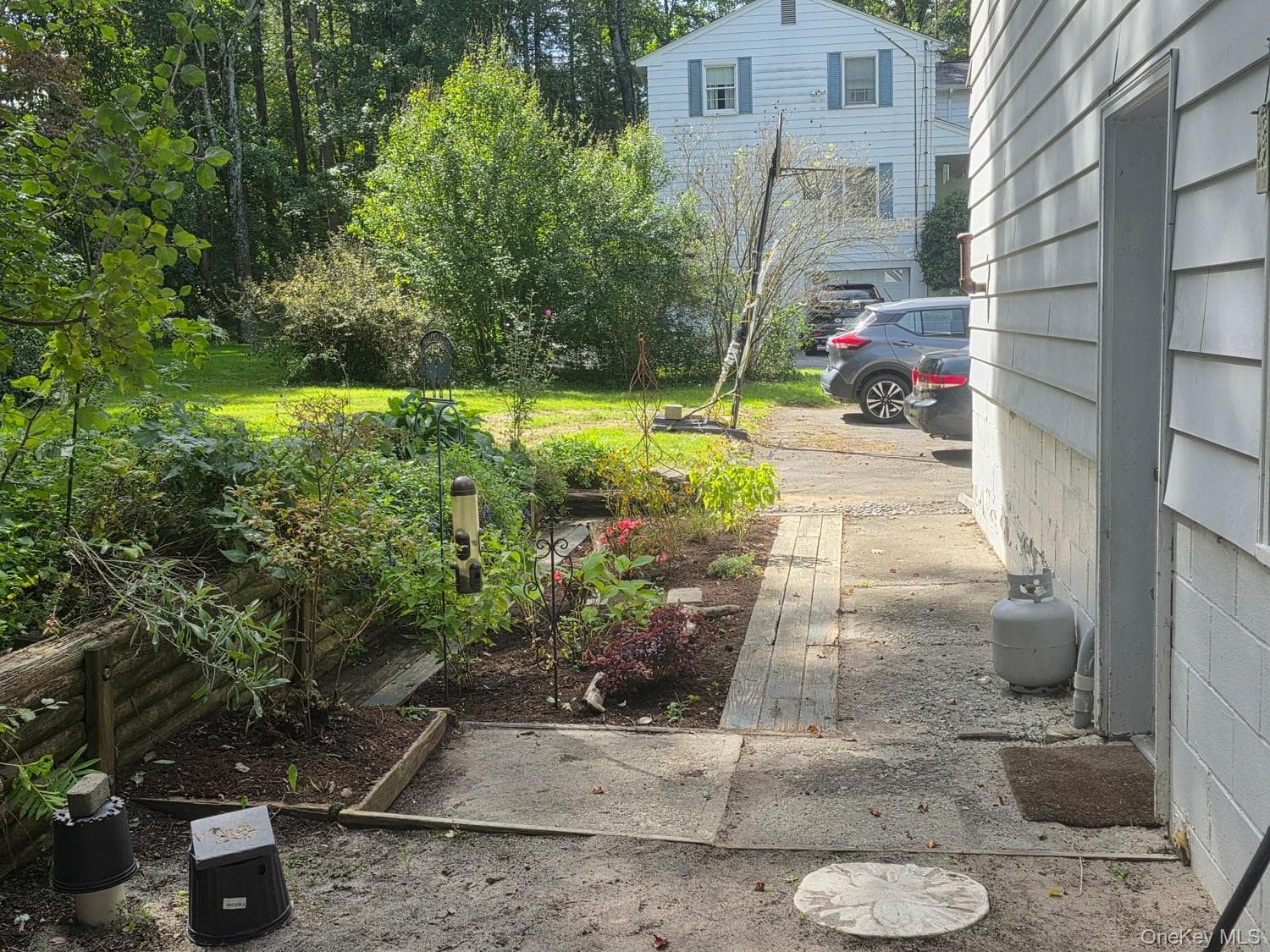 28 Robert Drive thumbnail 39