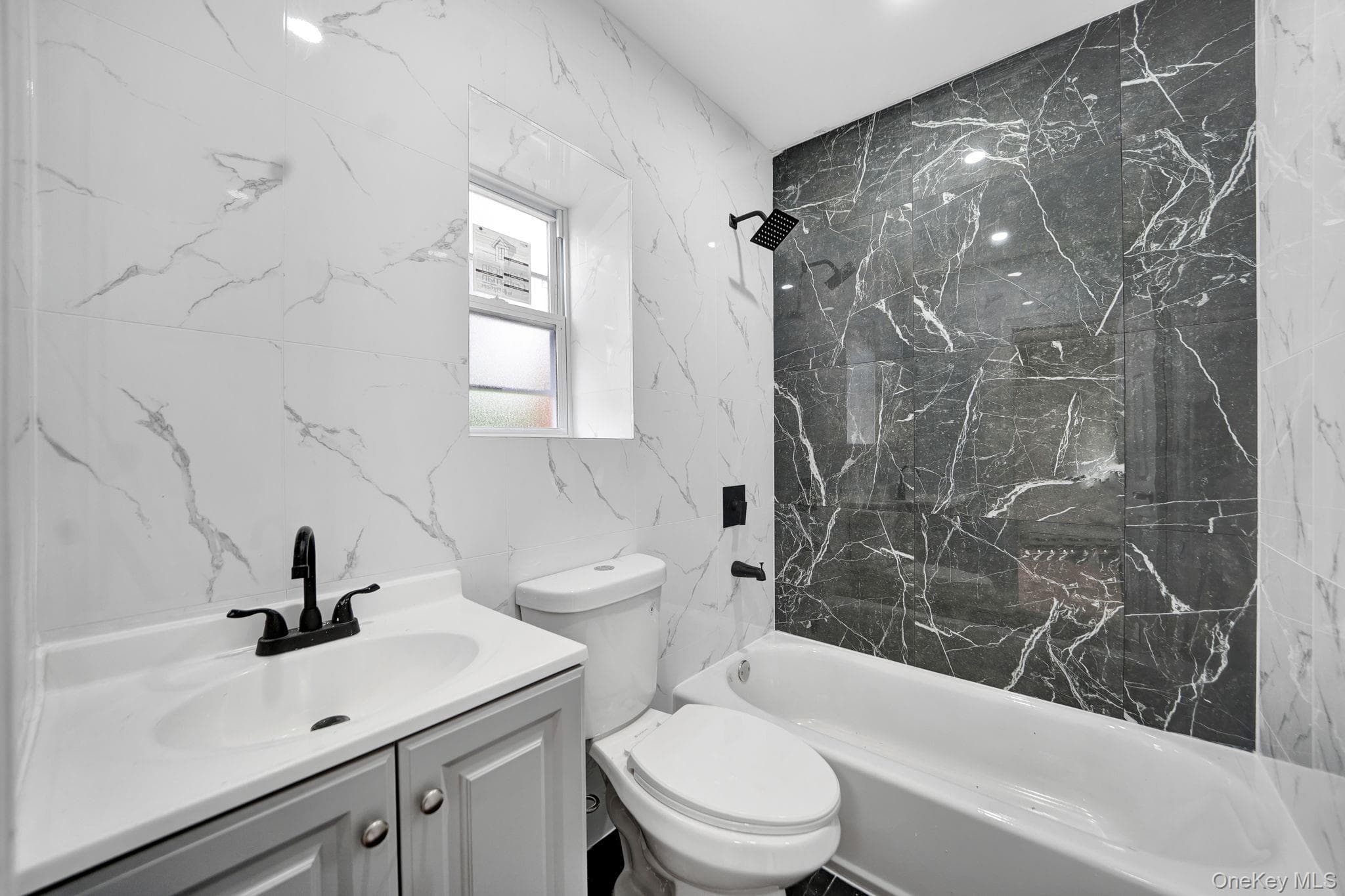 21933 Edgewood Avenue thumbnail 9