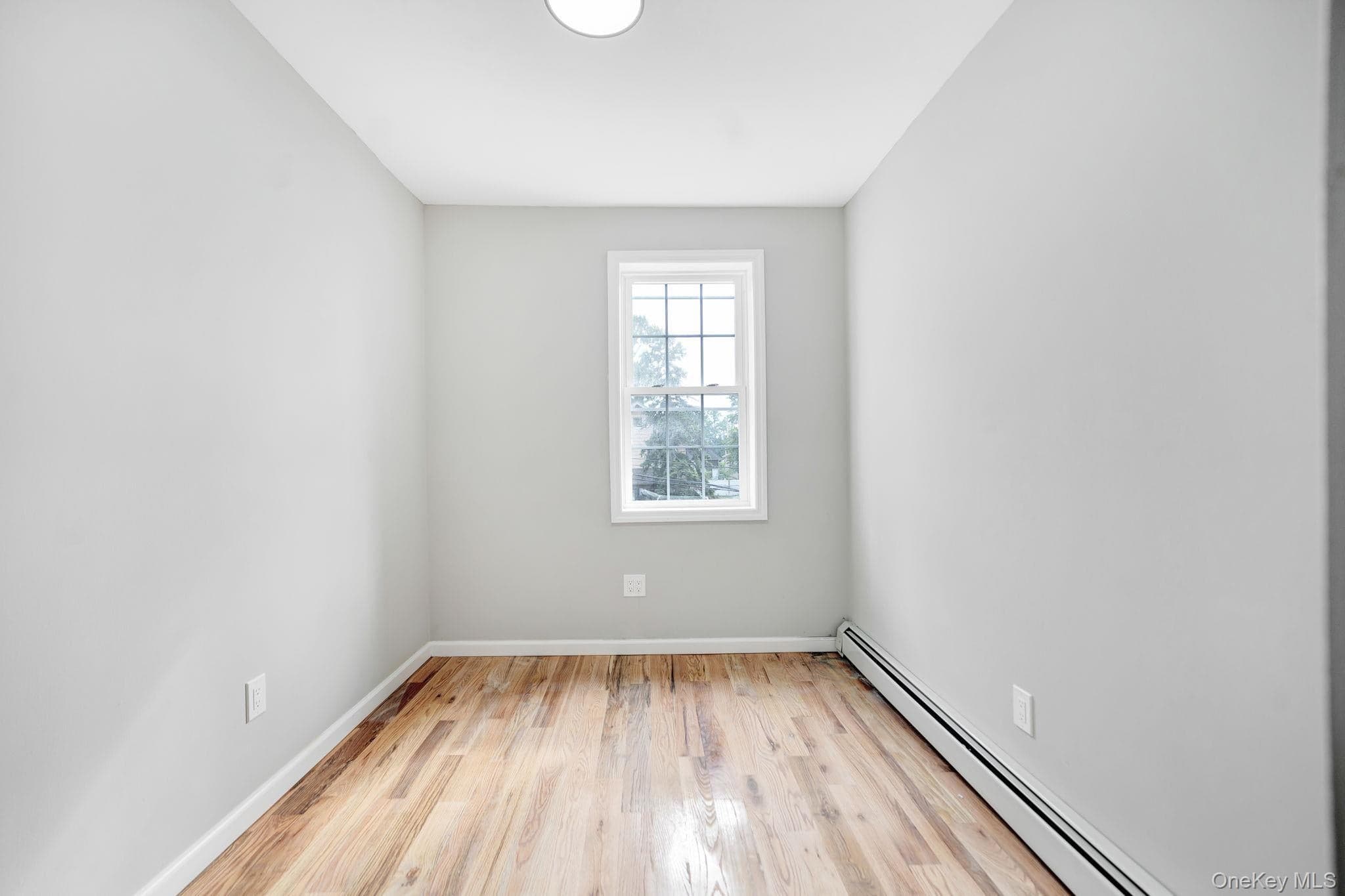 21933 Edgewood Avenue thumbnail 11