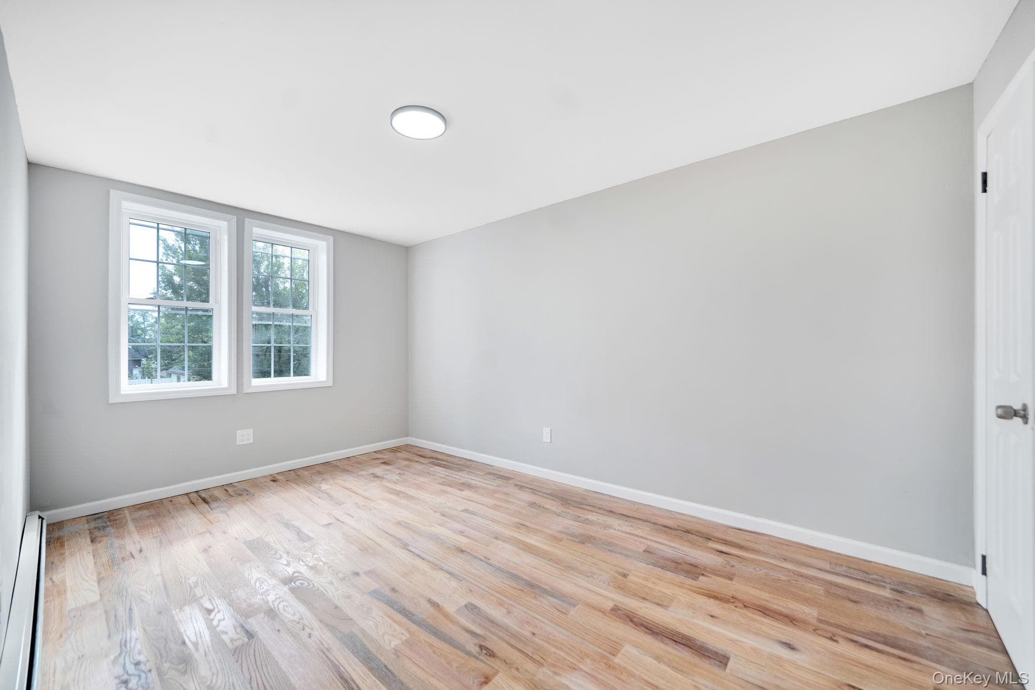 21933 Edgewood Avenue thumbnail 12