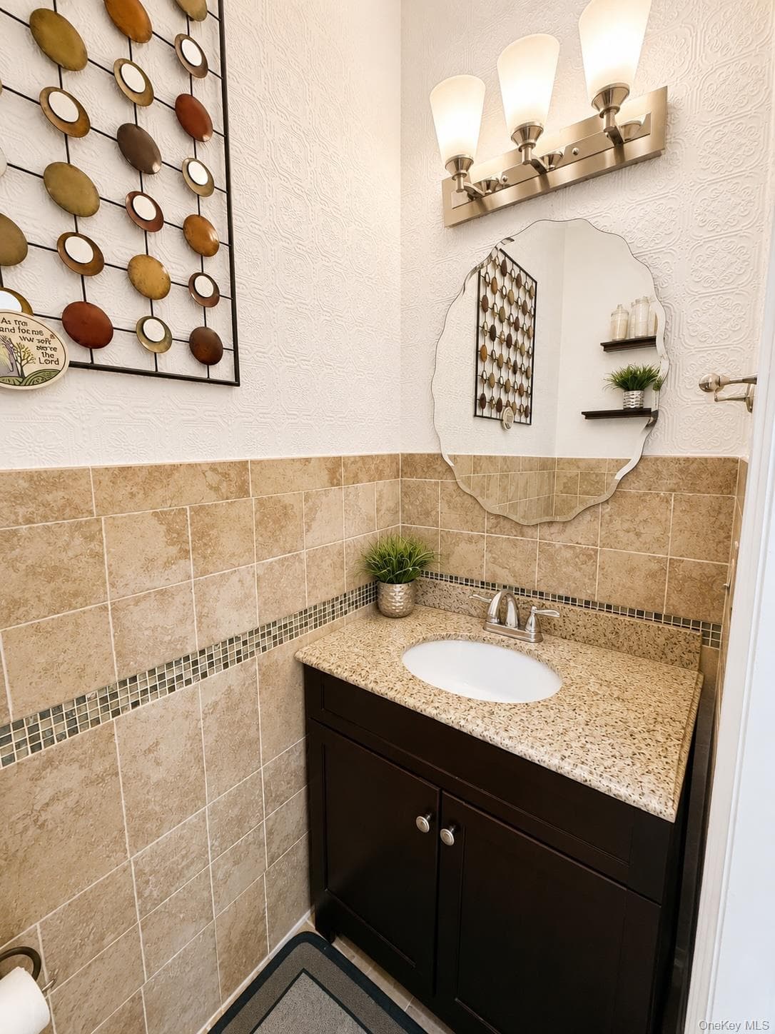 252 Beach Breeze Place thumbnail 8