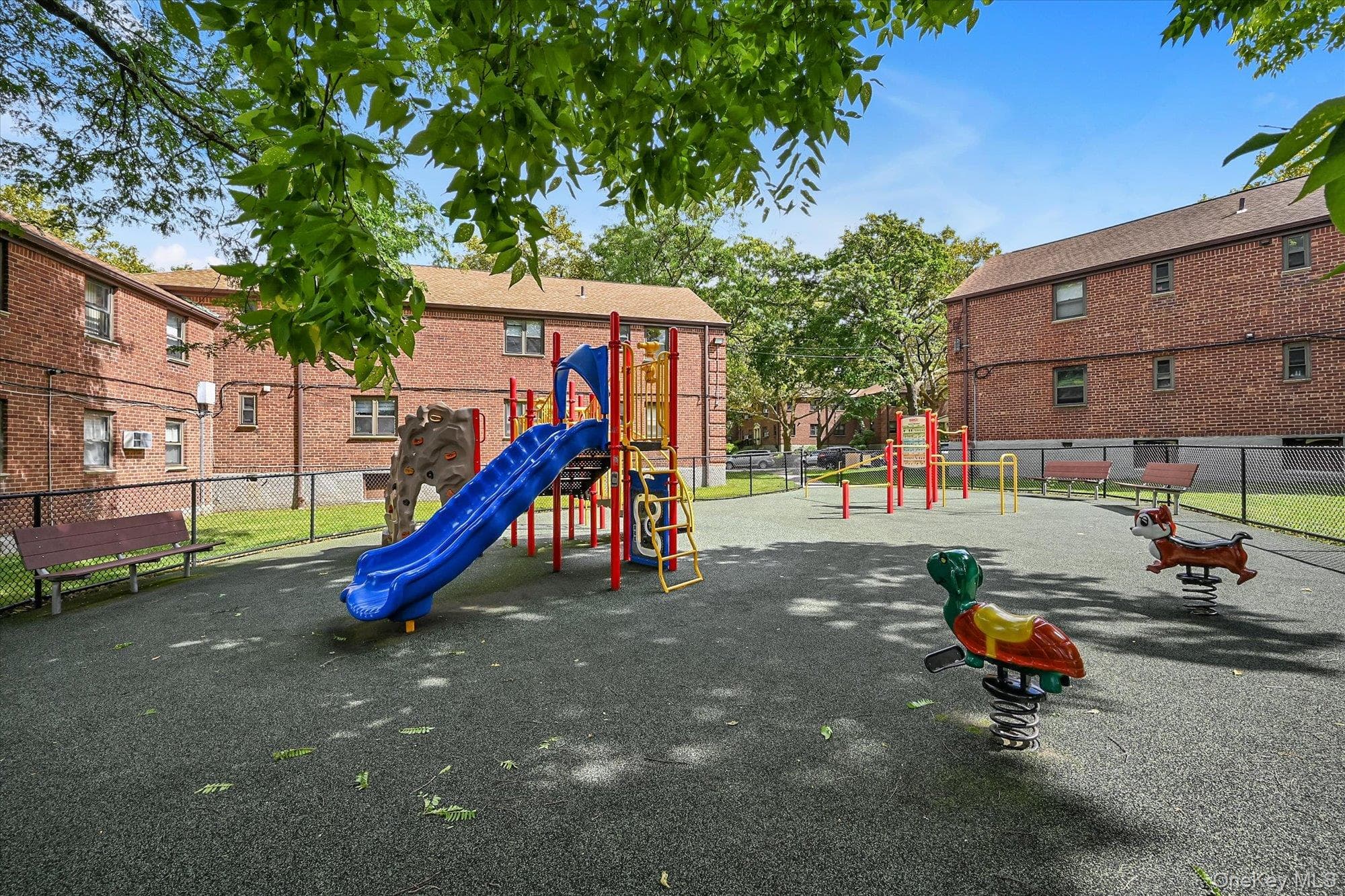 58-33 246th Crescent Unit: C14L thumbnail 14