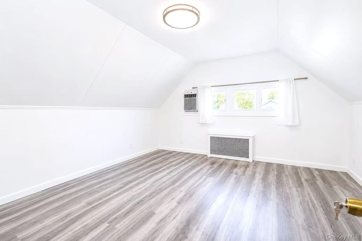 31 Sunrise Lane thumbnail 13