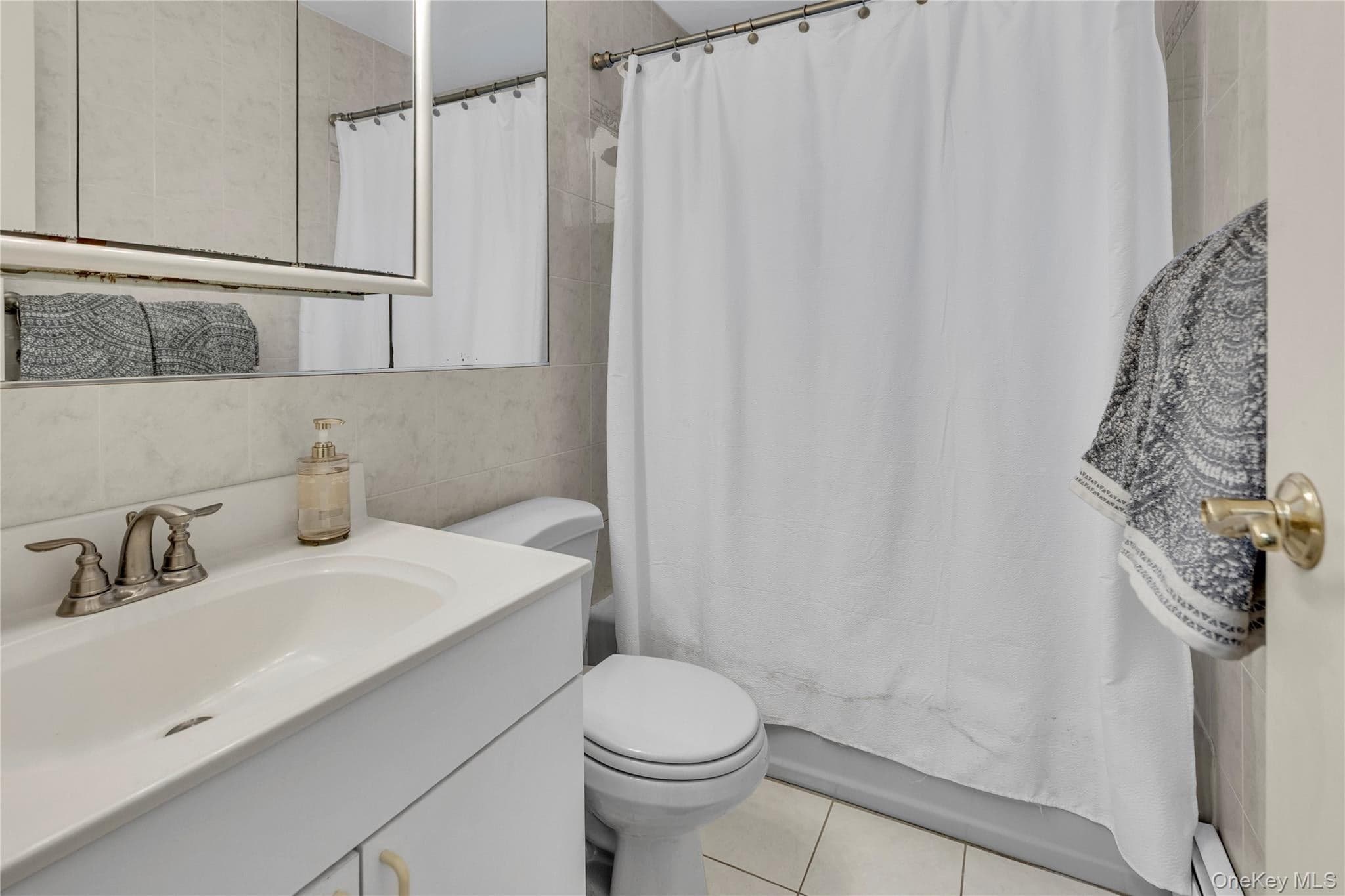45 Richmond Boulevard Unit: 2B thumbnail 11