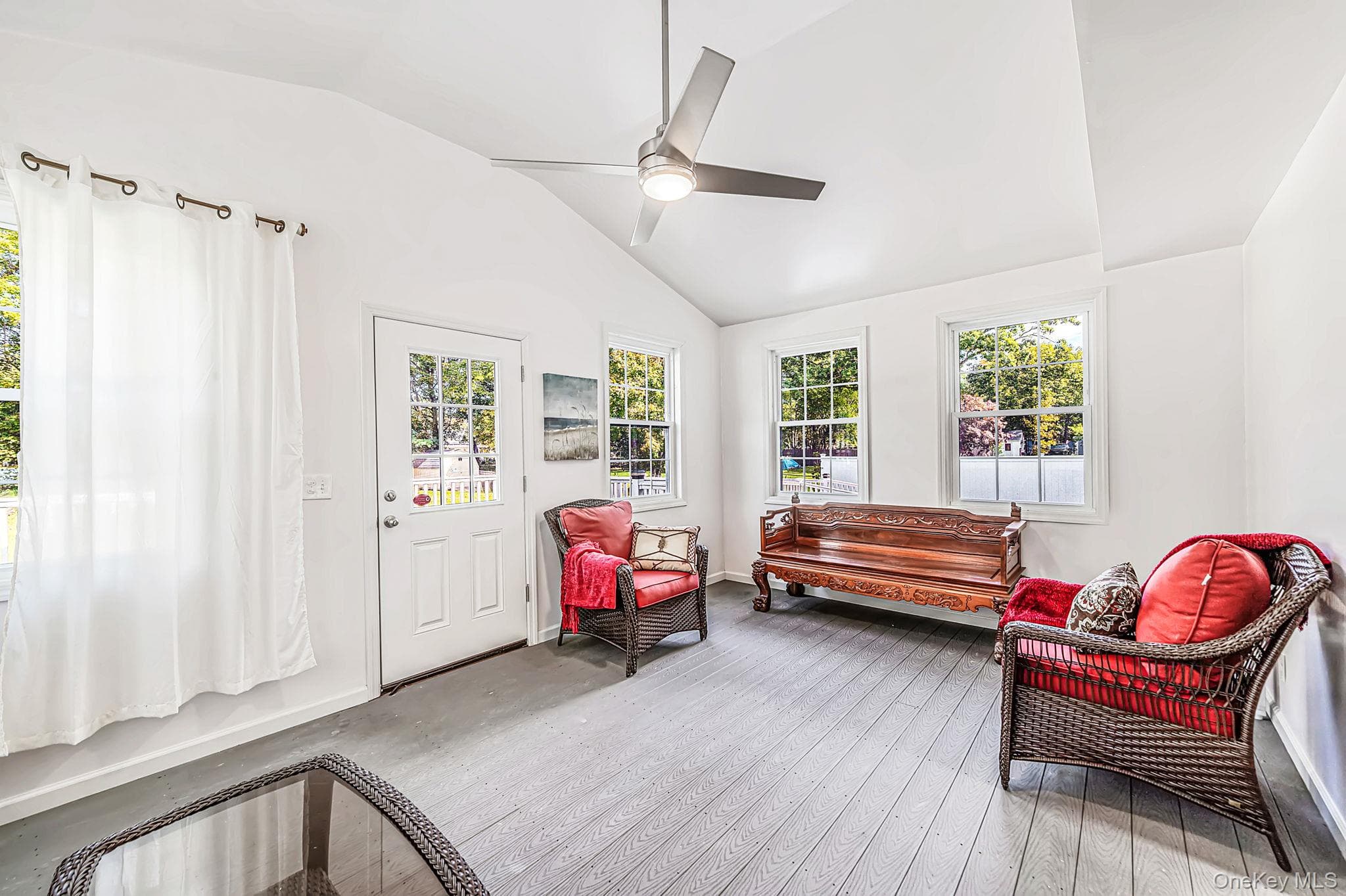 13 Glenmore Avenue thumbnail 43
