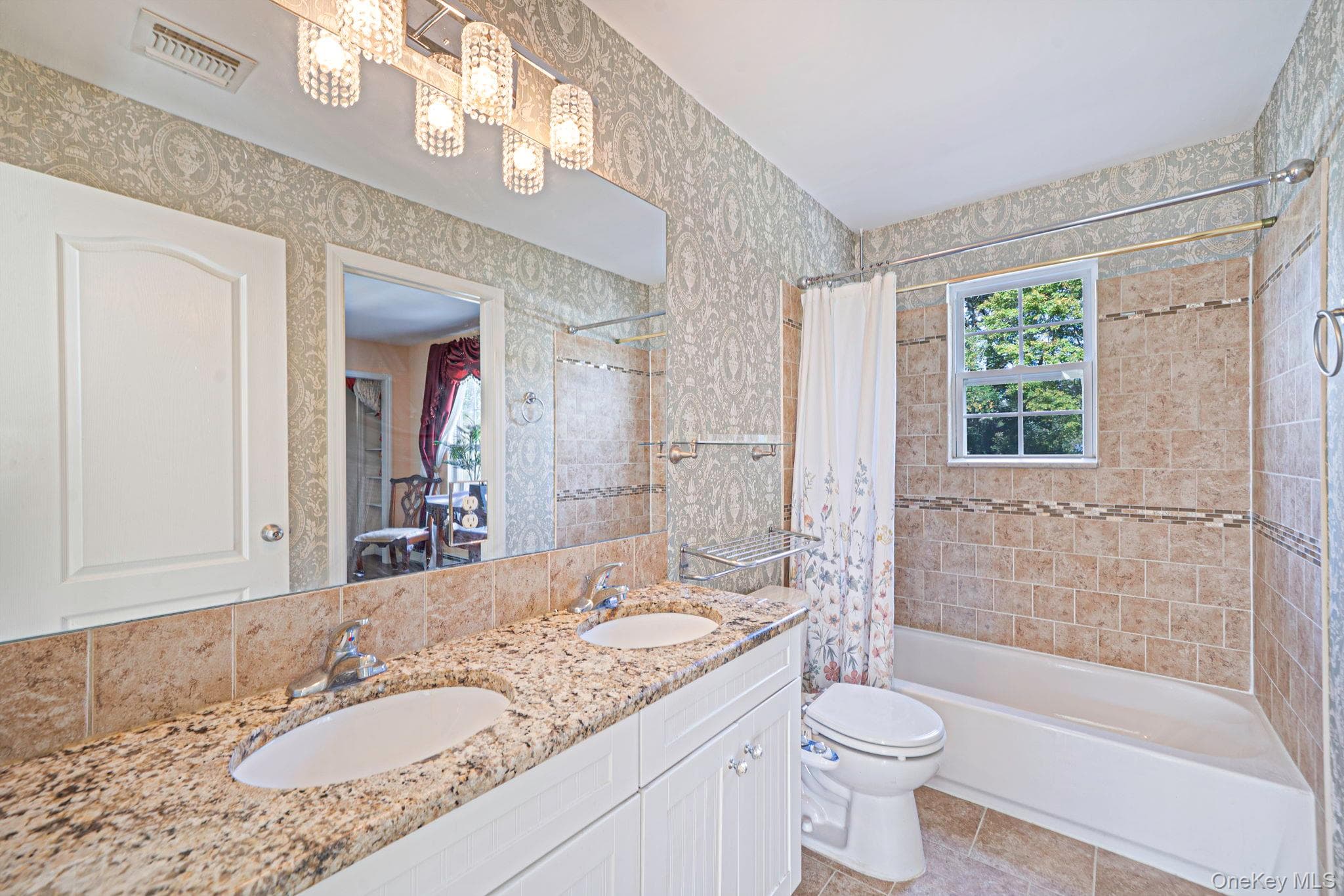13 Glenmore Avenue thumbnail 30