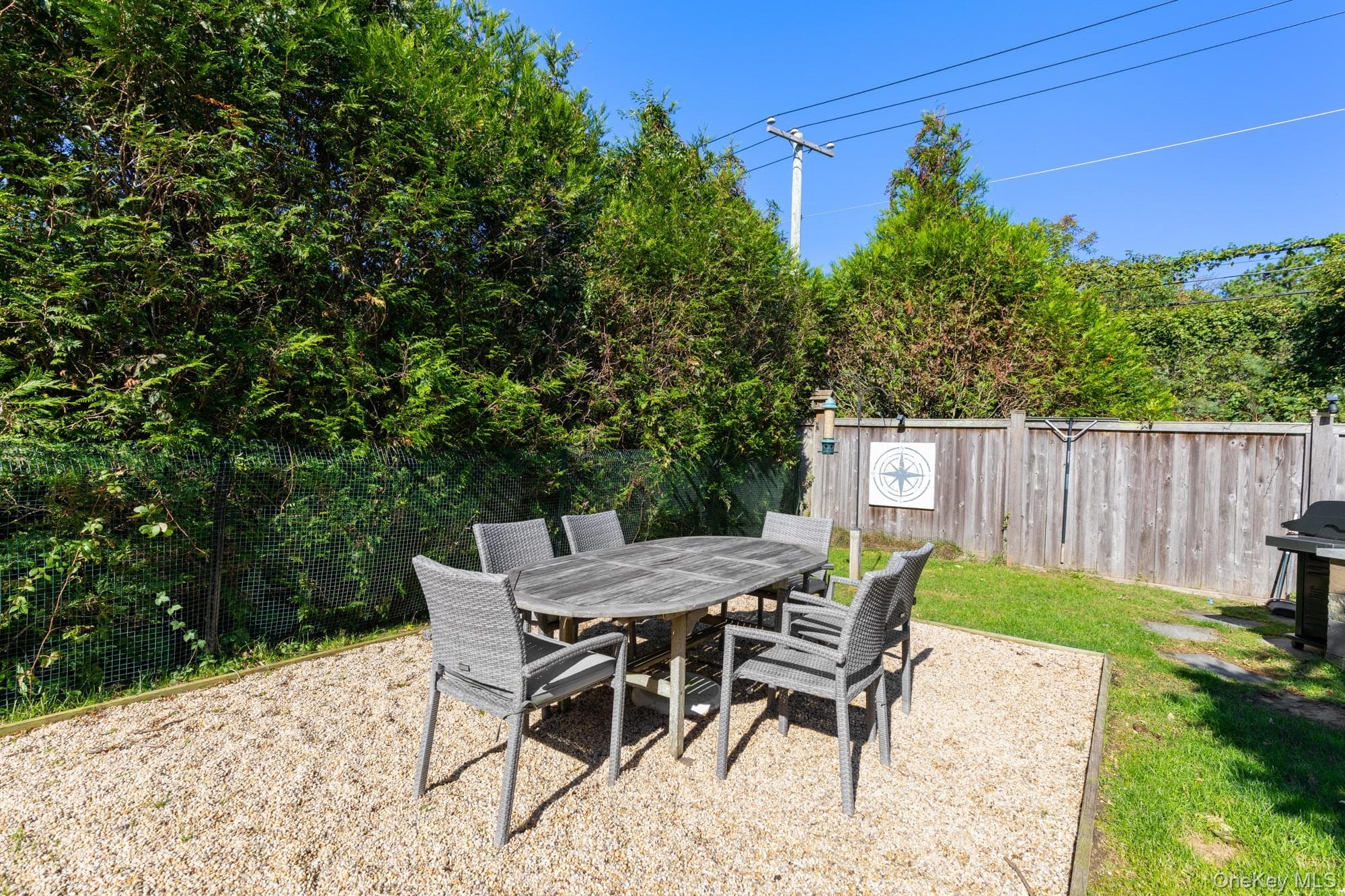 2 Gardiner Drive thumbnail 26