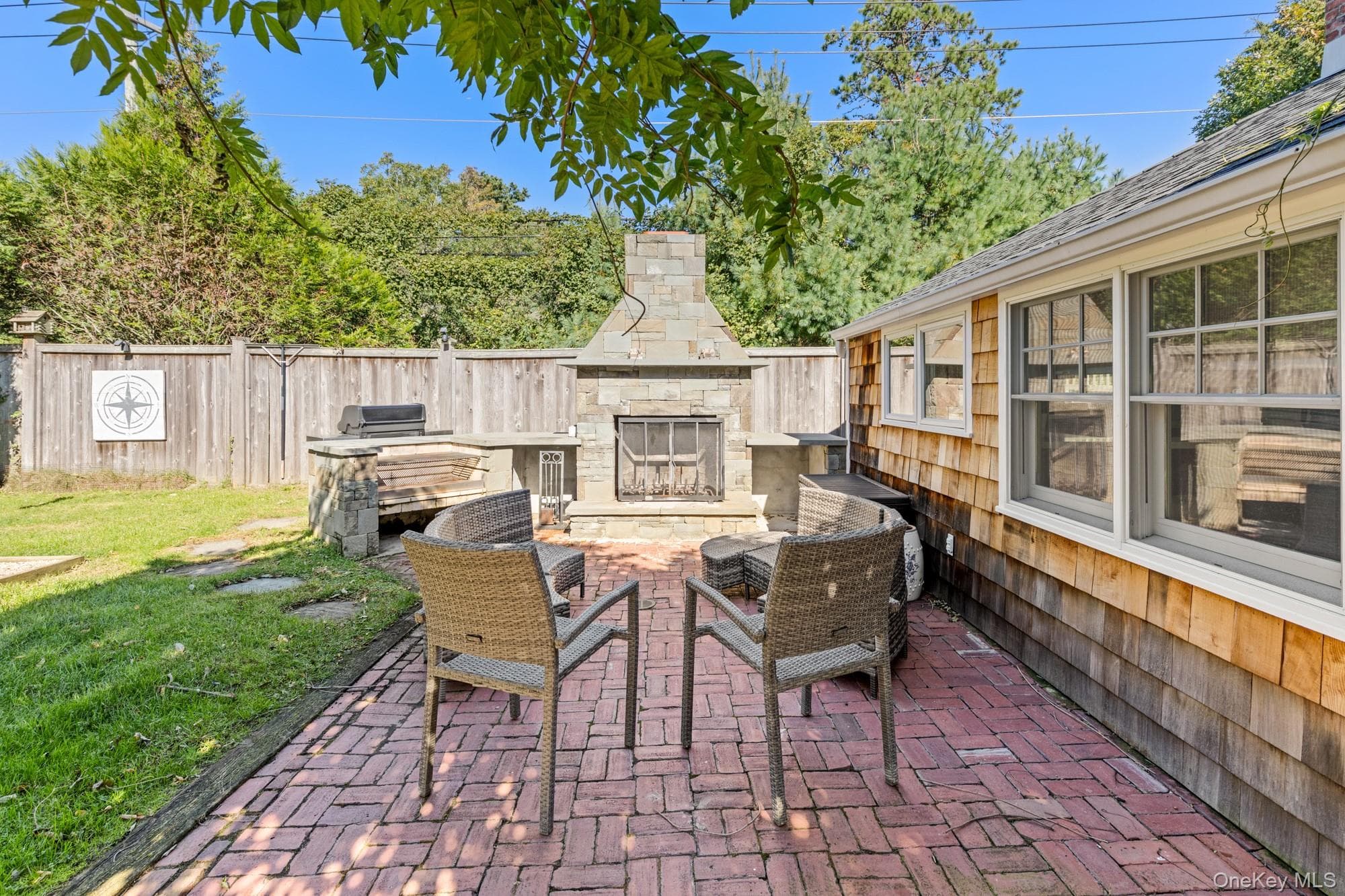 2 Gardiner Drive thumbnail 28