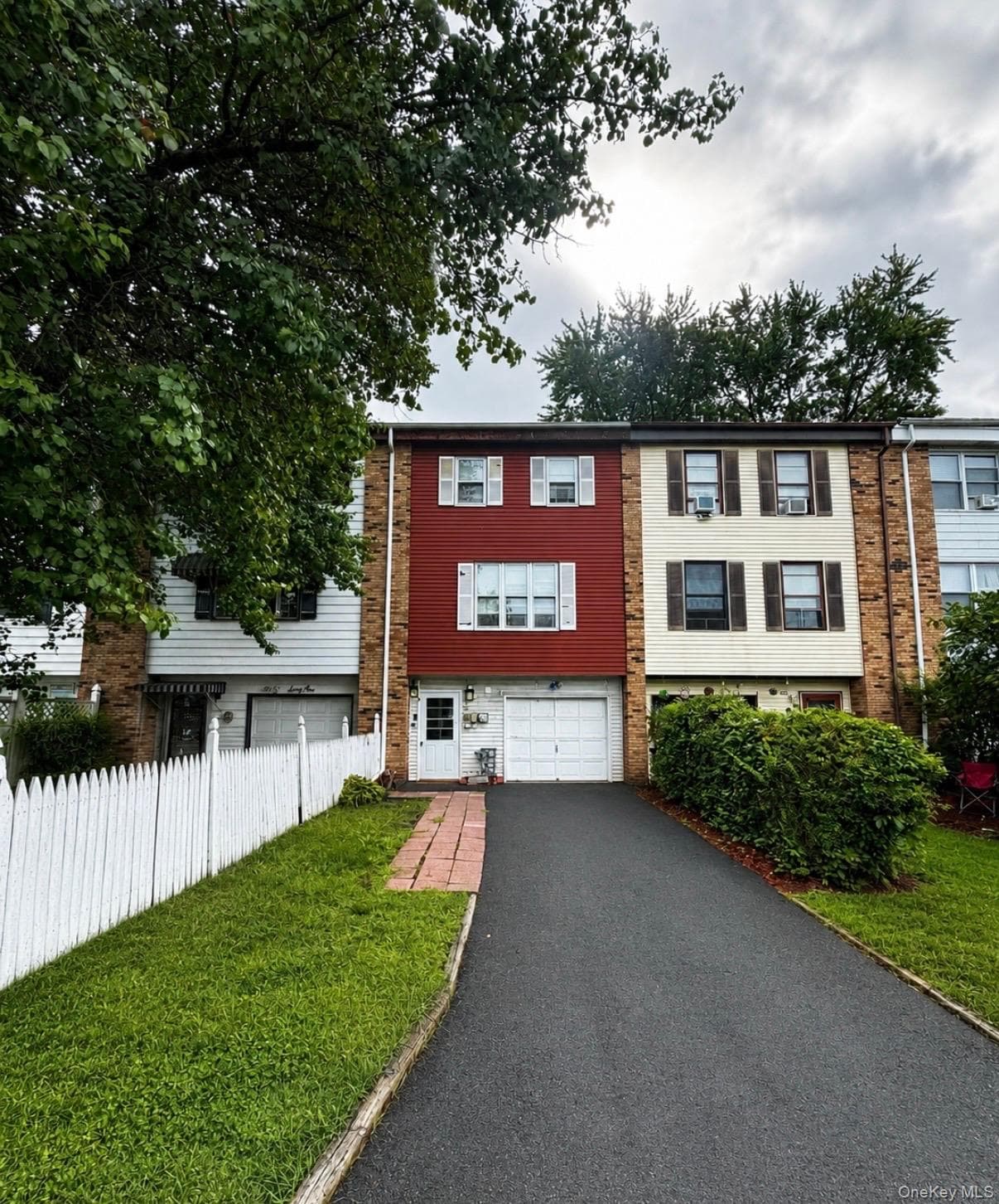 63 Greenway Terrace, Middletown