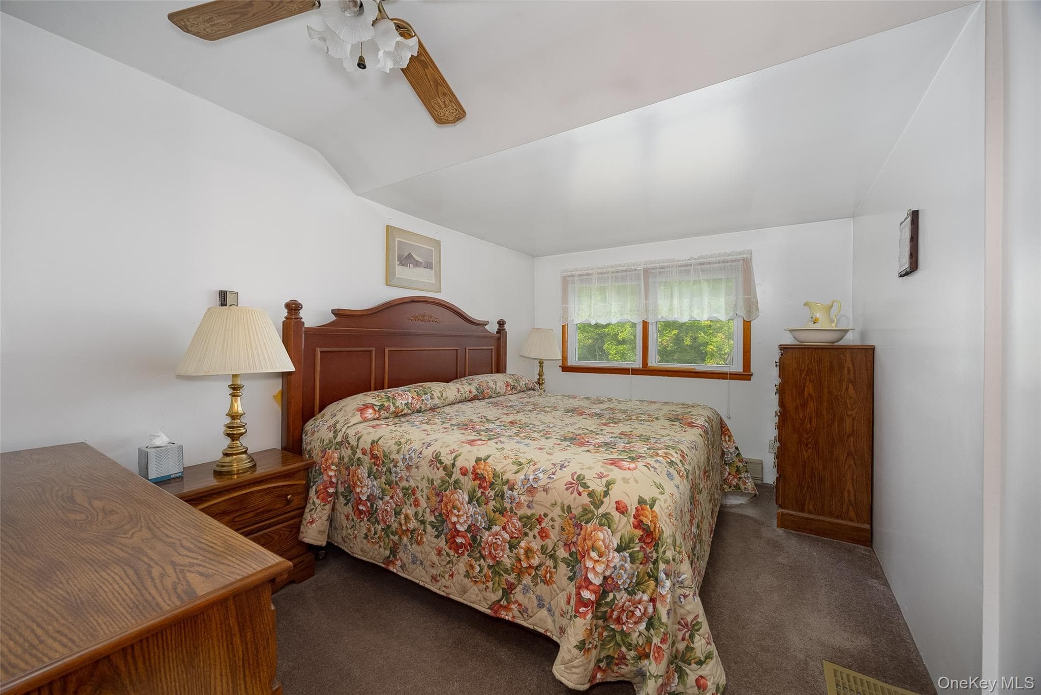 404 Schultz Hill Road thumbnail 12