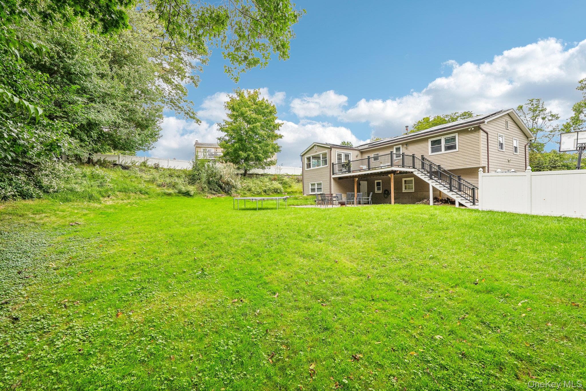 136 Orchid Drive thumbnail 37