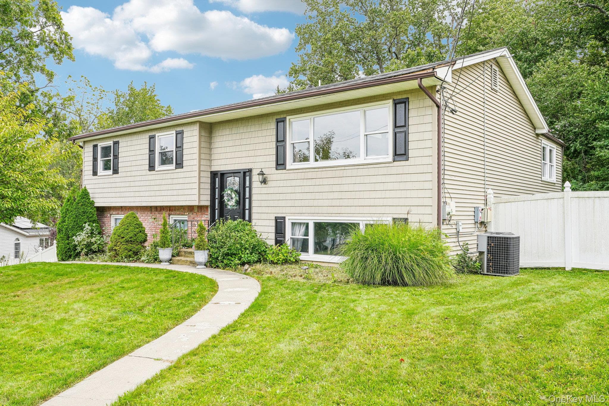 136 Orchid Drive thumbnail 40