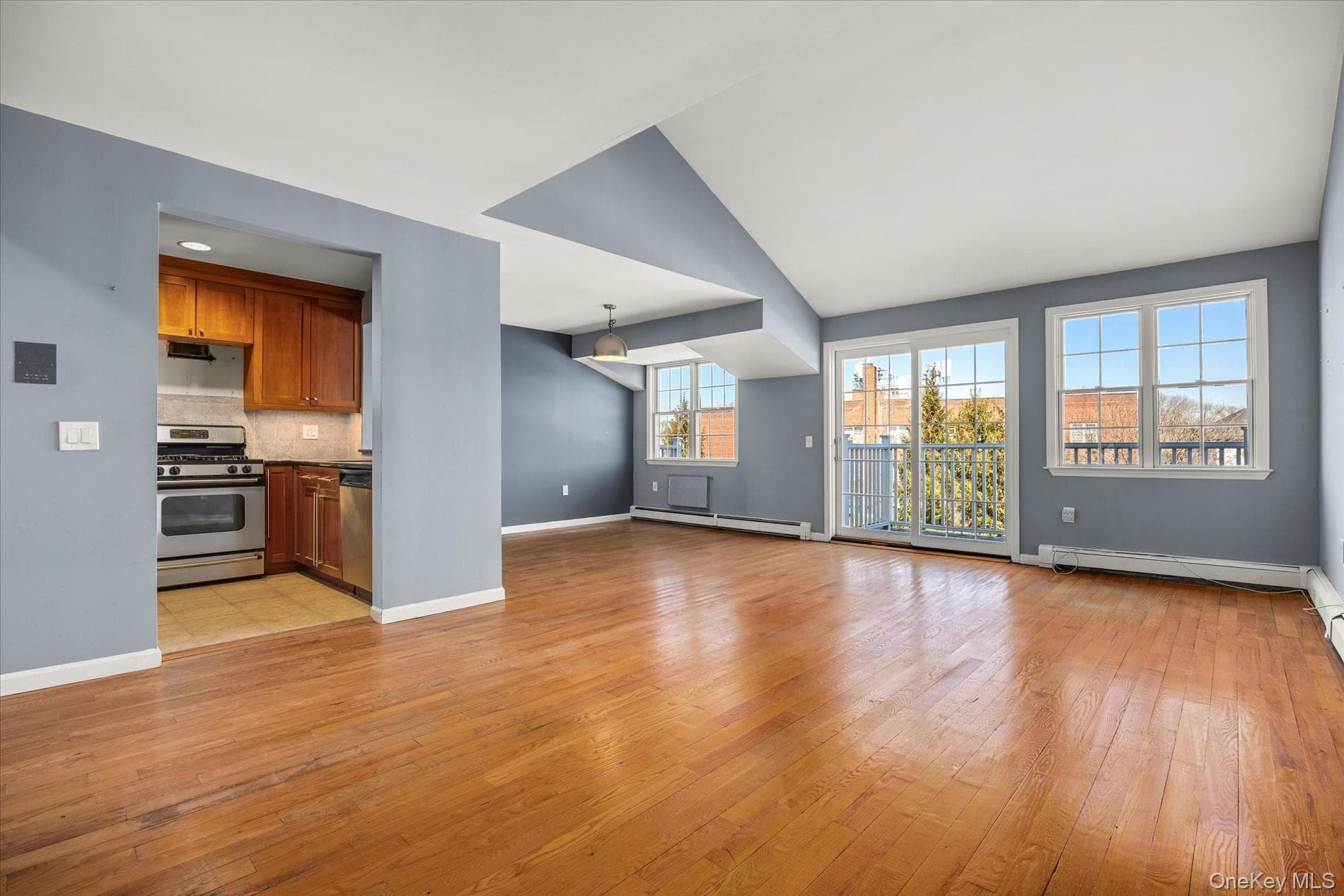 9428 Magnolia Court Unit: 3A thumbnail 6