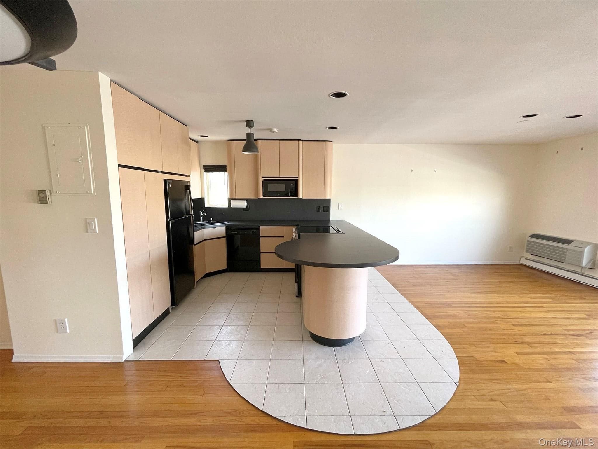 750 Lido Boulevard Unit: 24b upper thumbnail 2