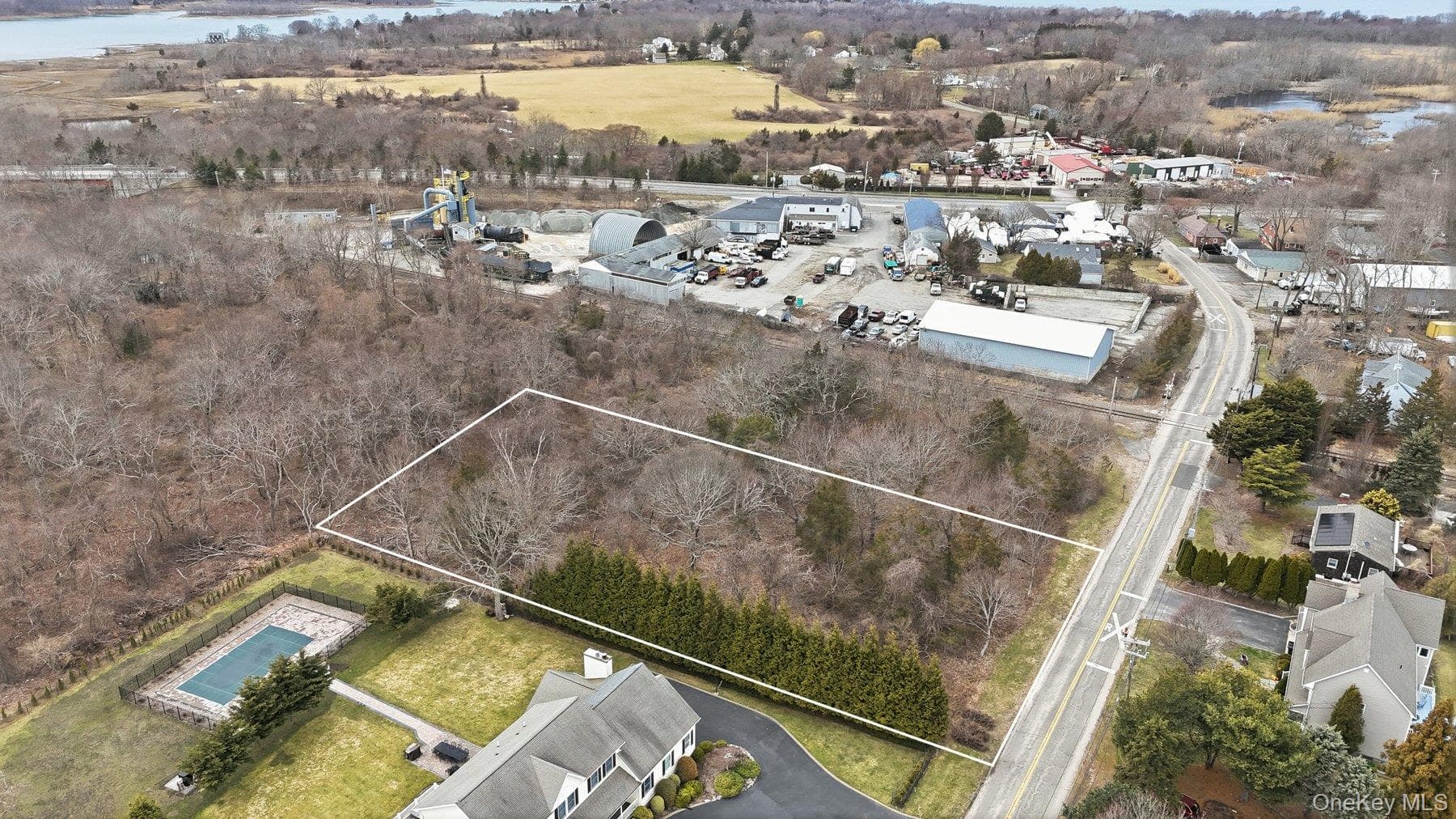 620 Kerwin Boulevard thumbnail 4