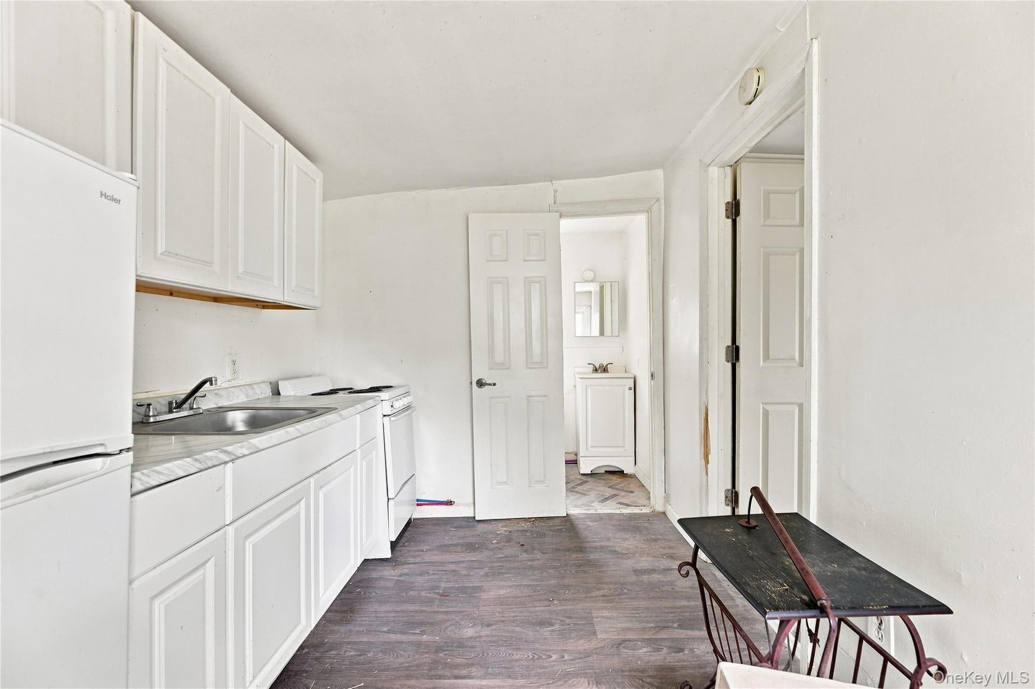 30 Woodcliff Avenue thumbnail 17
