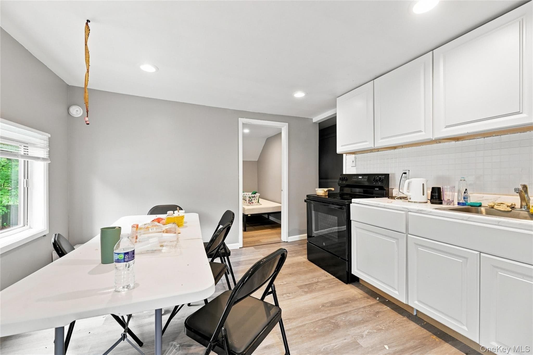 30 Woodcliff Avenue thumbnail 35