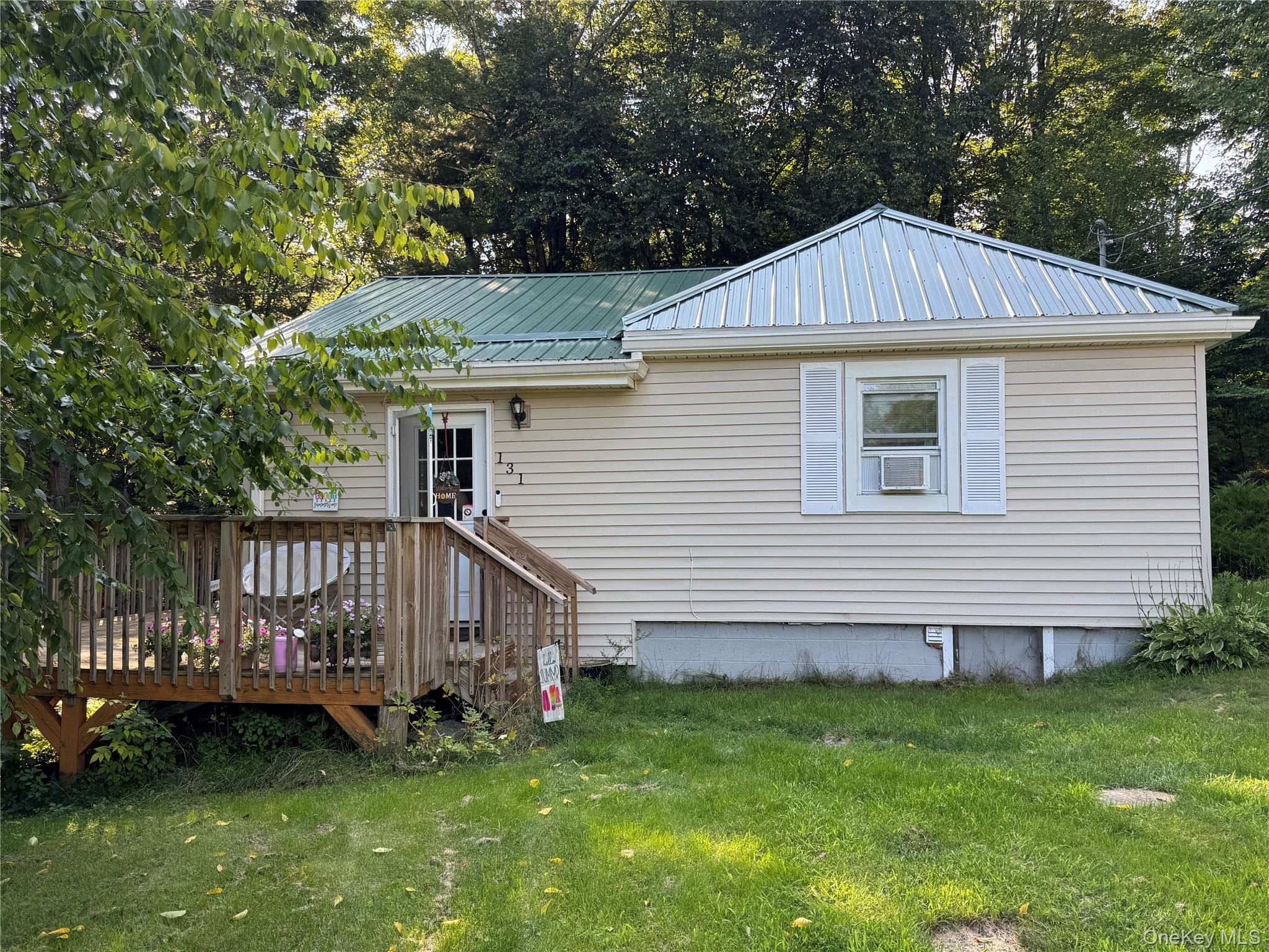 131 Ferndale Road photo 1