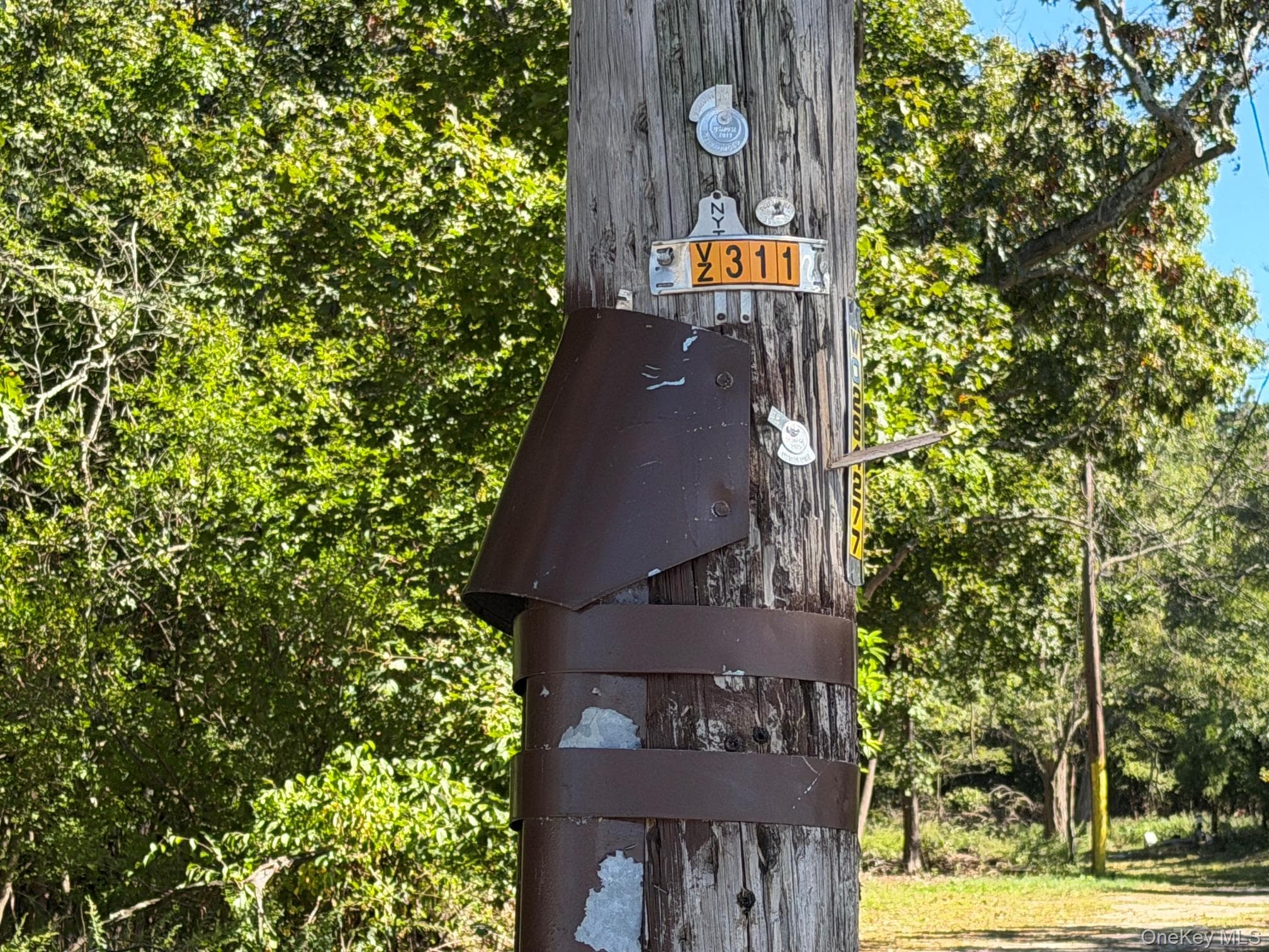 Private Road thumbnail 3