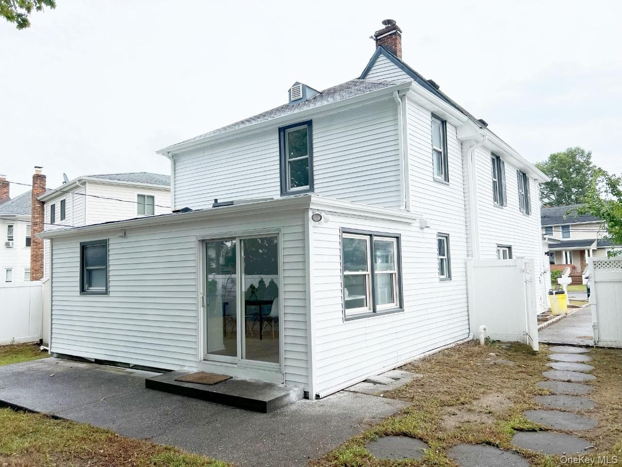 20 Walters Avenue thumbnail 8