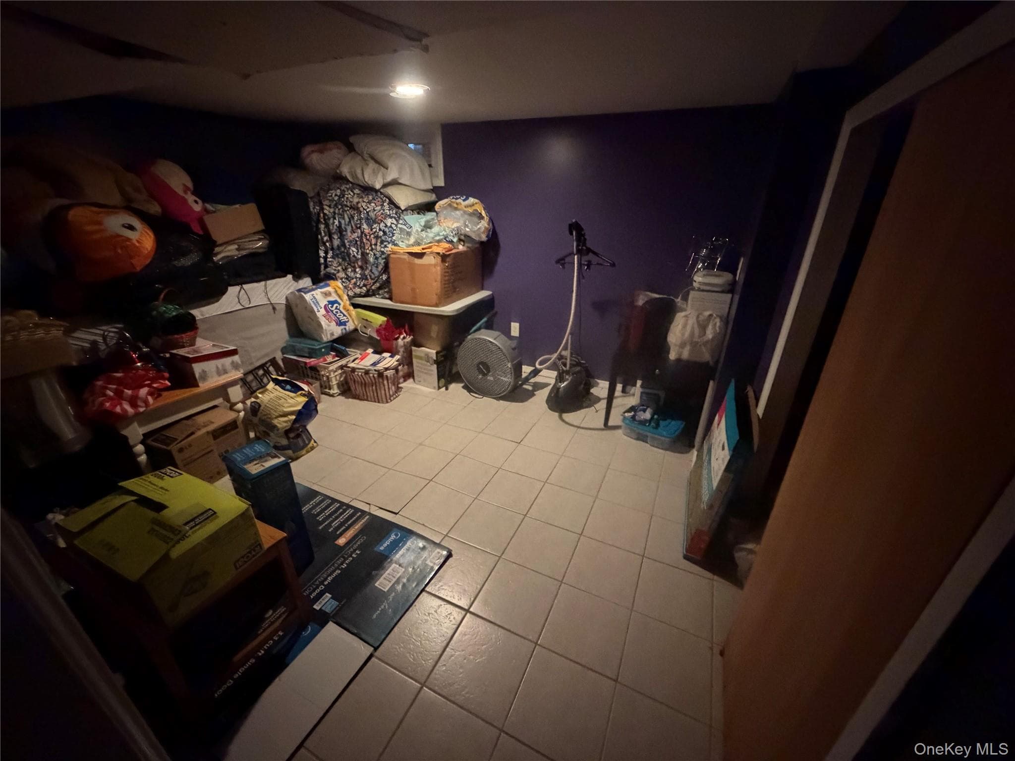 1556 Adams Street thumbnail 17