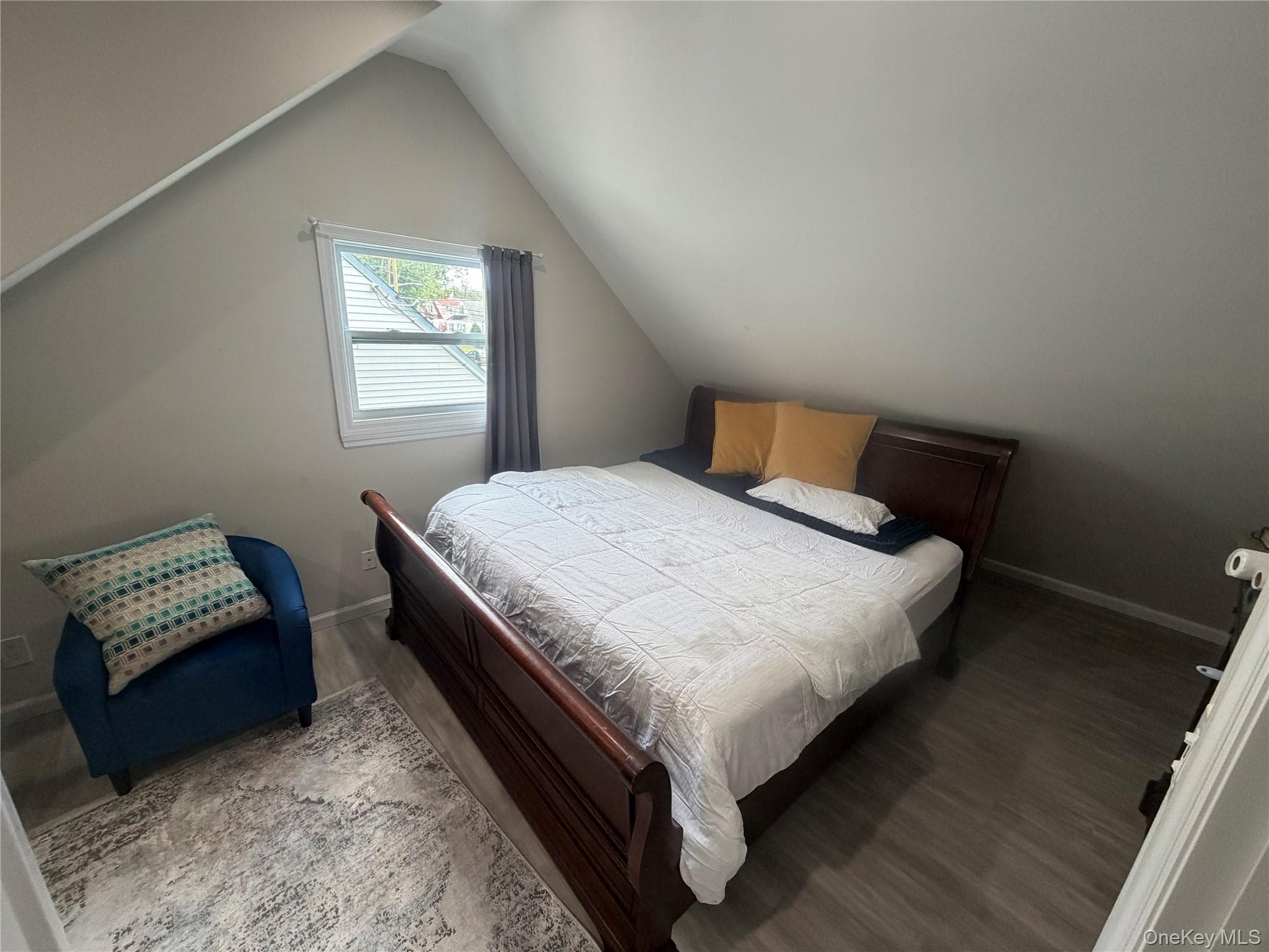 1556 Adams Street thumbnail 10