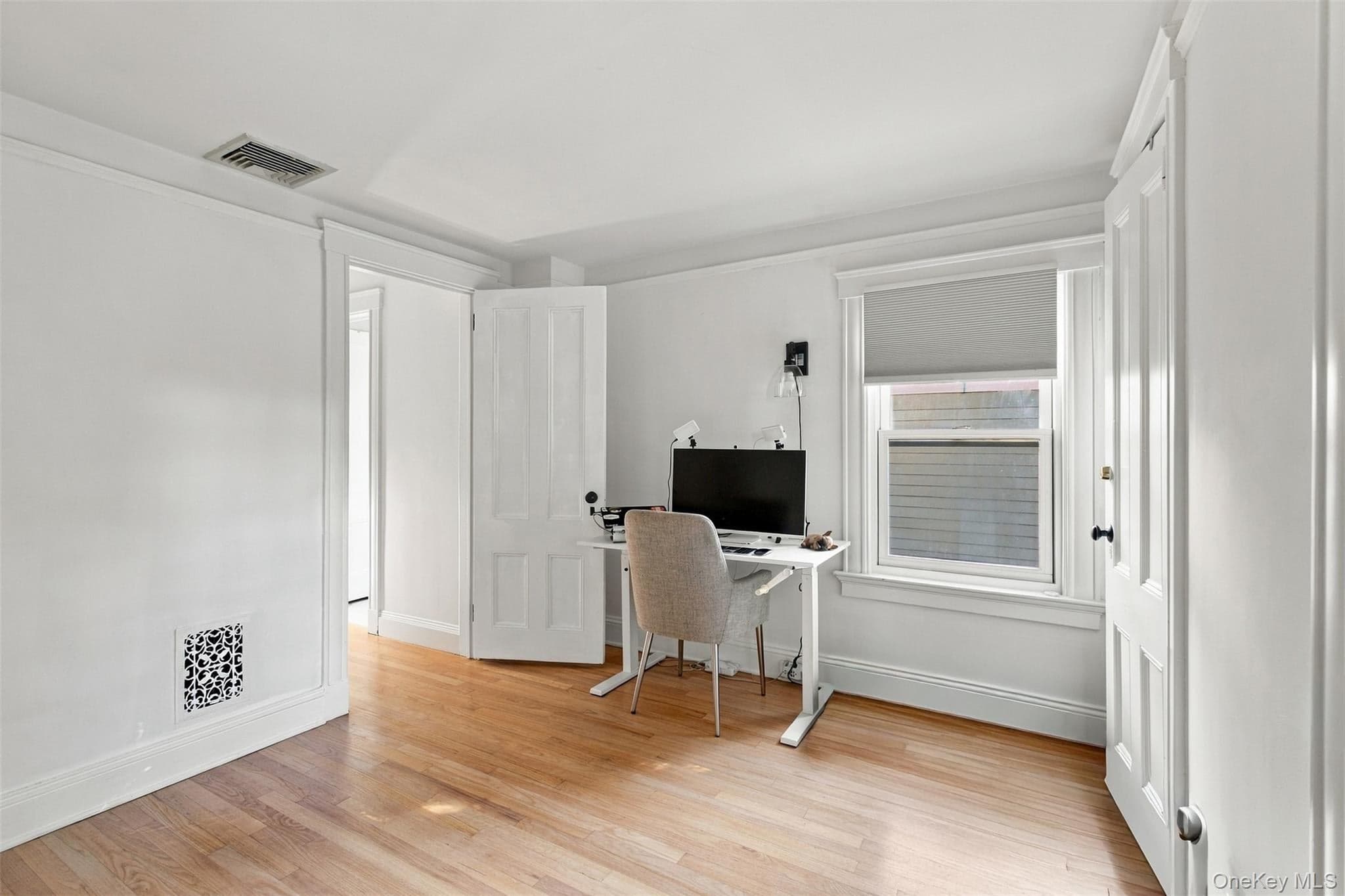 27 N Dutcher Street thumbnail 26