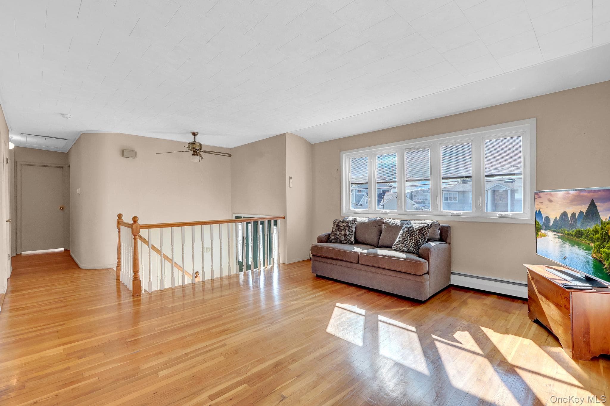 45 Florence Avenue thumbnail 6