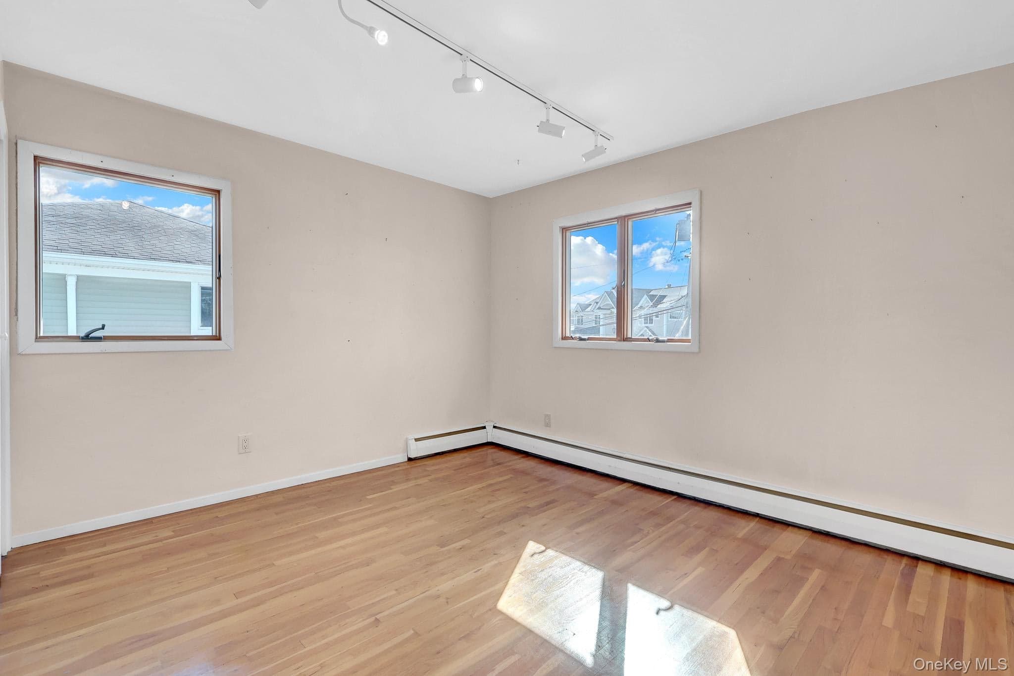 45 Florence Avenue thumbnail 9