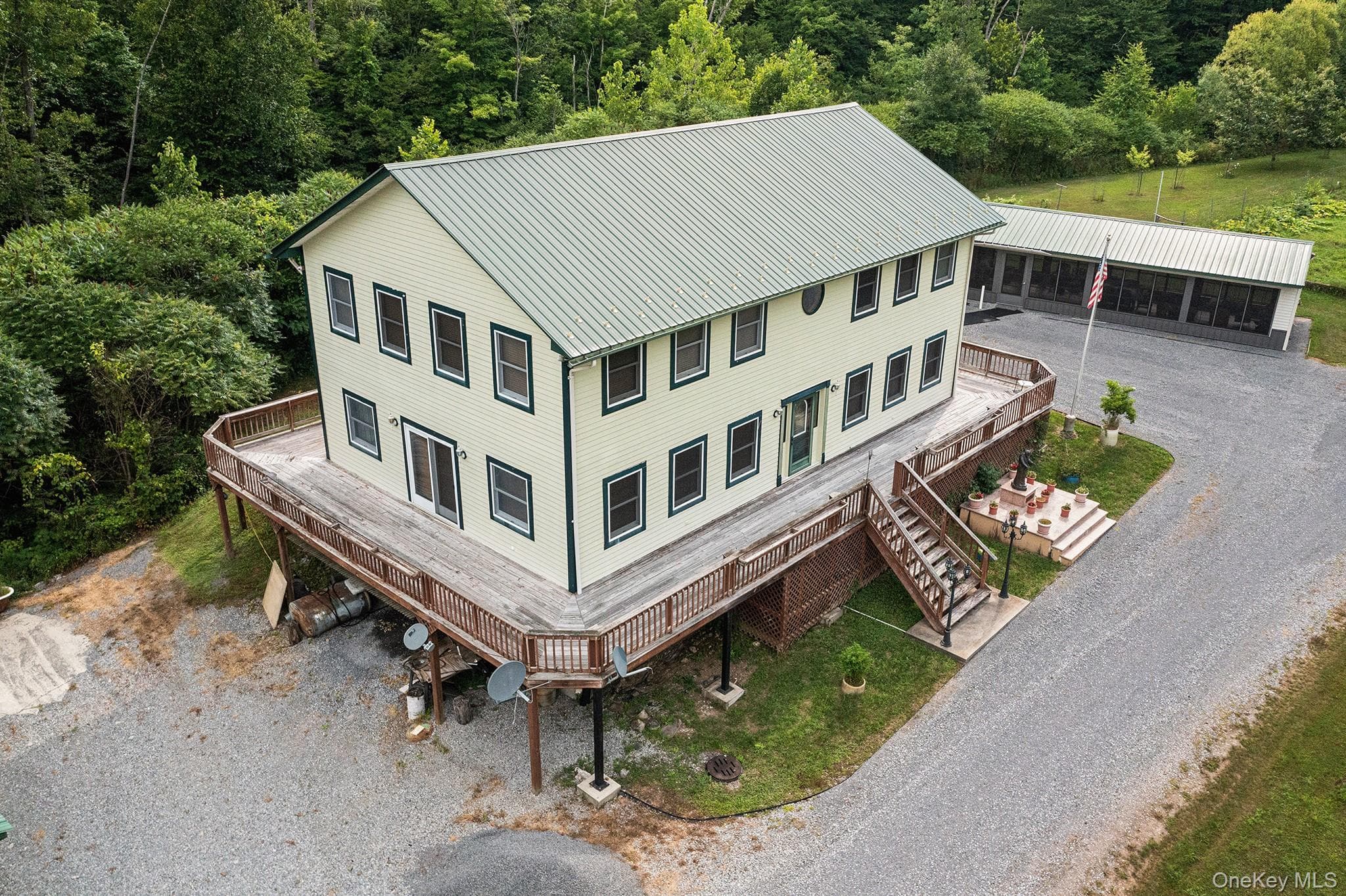 234 Mary Taylor Road RD photo 1
